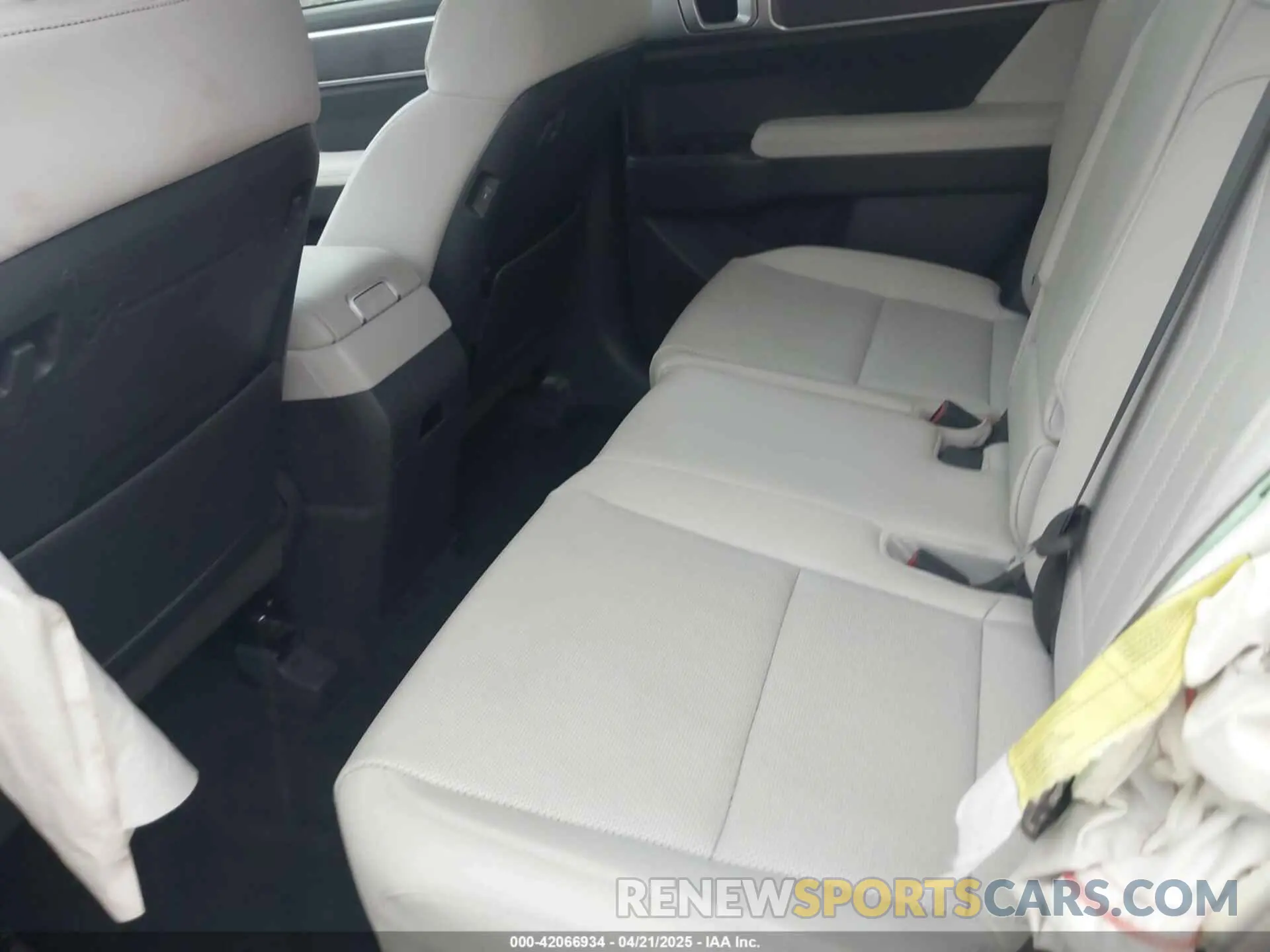 14 fotografías del automóvil dañado 5NMP24GL9RH065877 HYUNDAI SANTA FE 2024