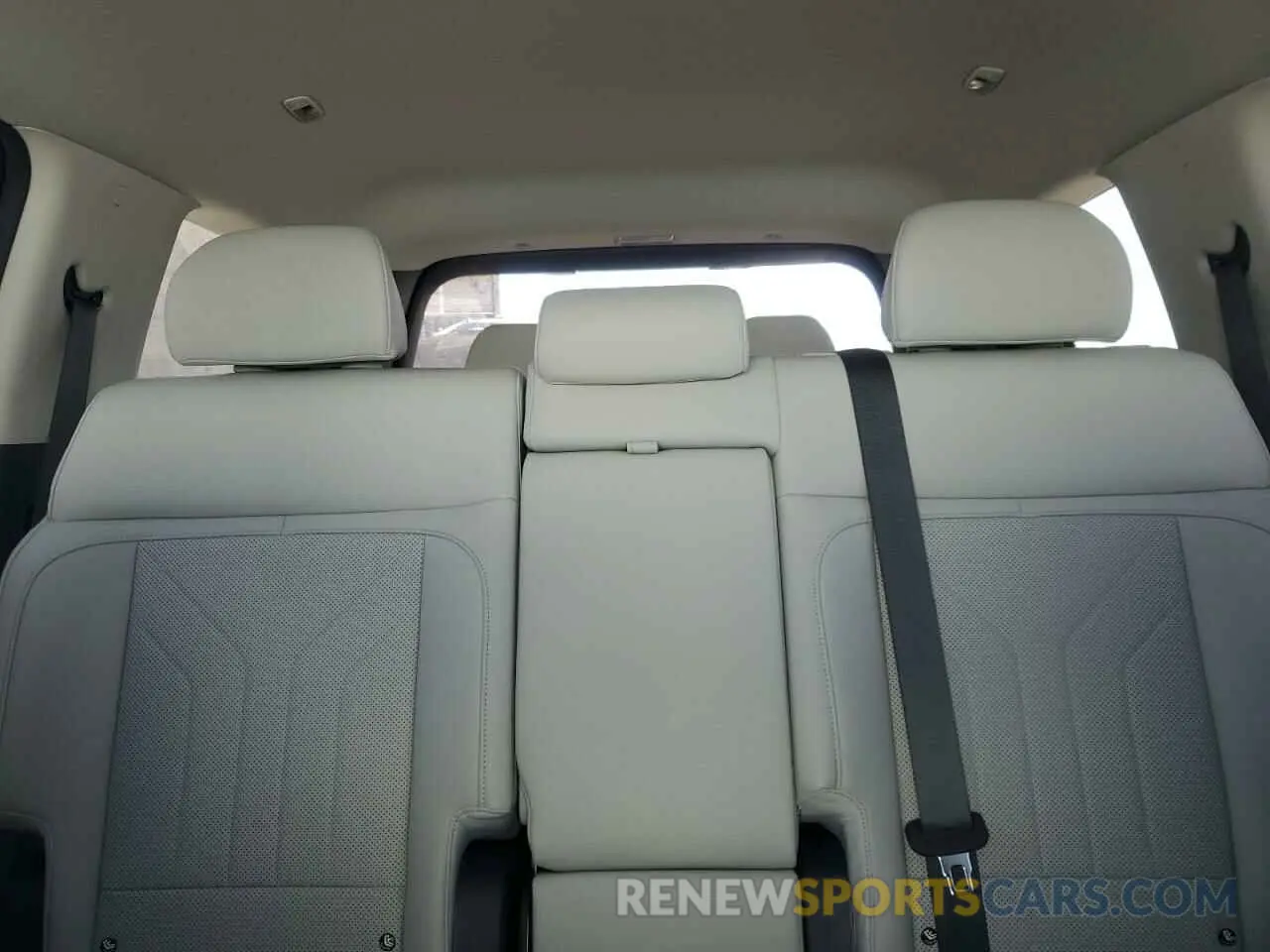 10 fotografías del automóvil dañado 5NMP2DGL0RH025378 HYUNDAI SANTA FE 2024