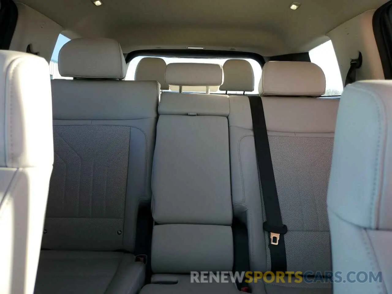 10 fotografías del automóvil dañado 5NMP2DGL3RH015850 HYUNDAI SANTA FE 2024