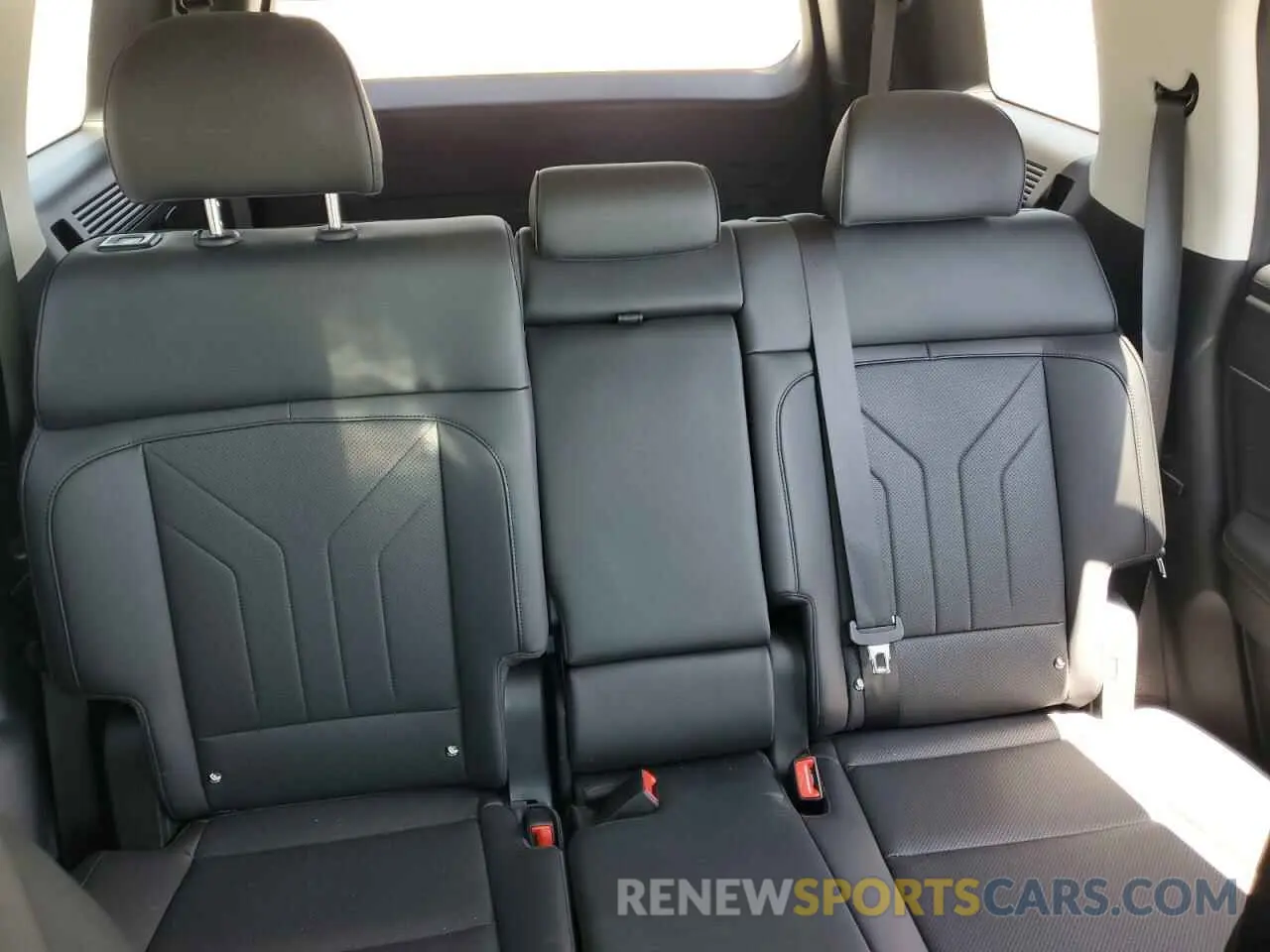 10 fotografías del automóvil dañado 5NMP2DGL6RH006267 HYUNDAI SANTA FE 2024