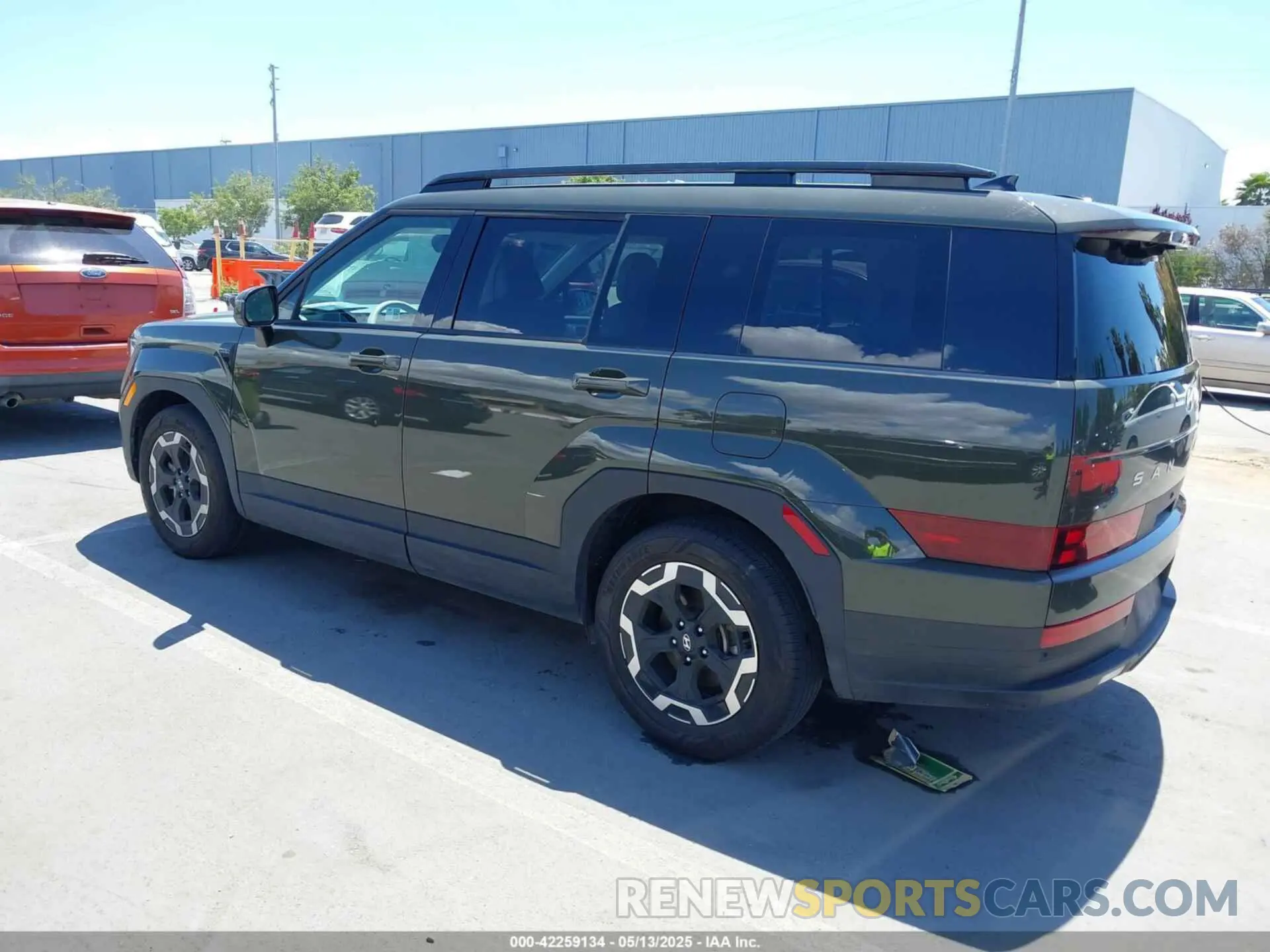 3 fotografías del automóvil dañado 5NMP2DGL6RH031525 HYUNDAI SANTA FE 2024