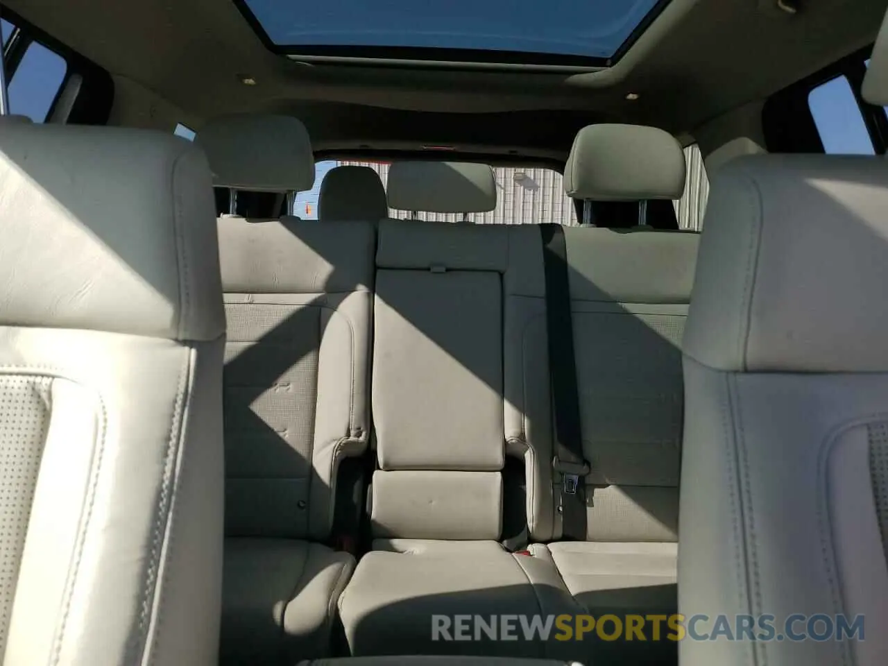 10 fotografías del automóvil dañado 5NMP3DG19RH016657 HYUNDAI SANTA FE 2024