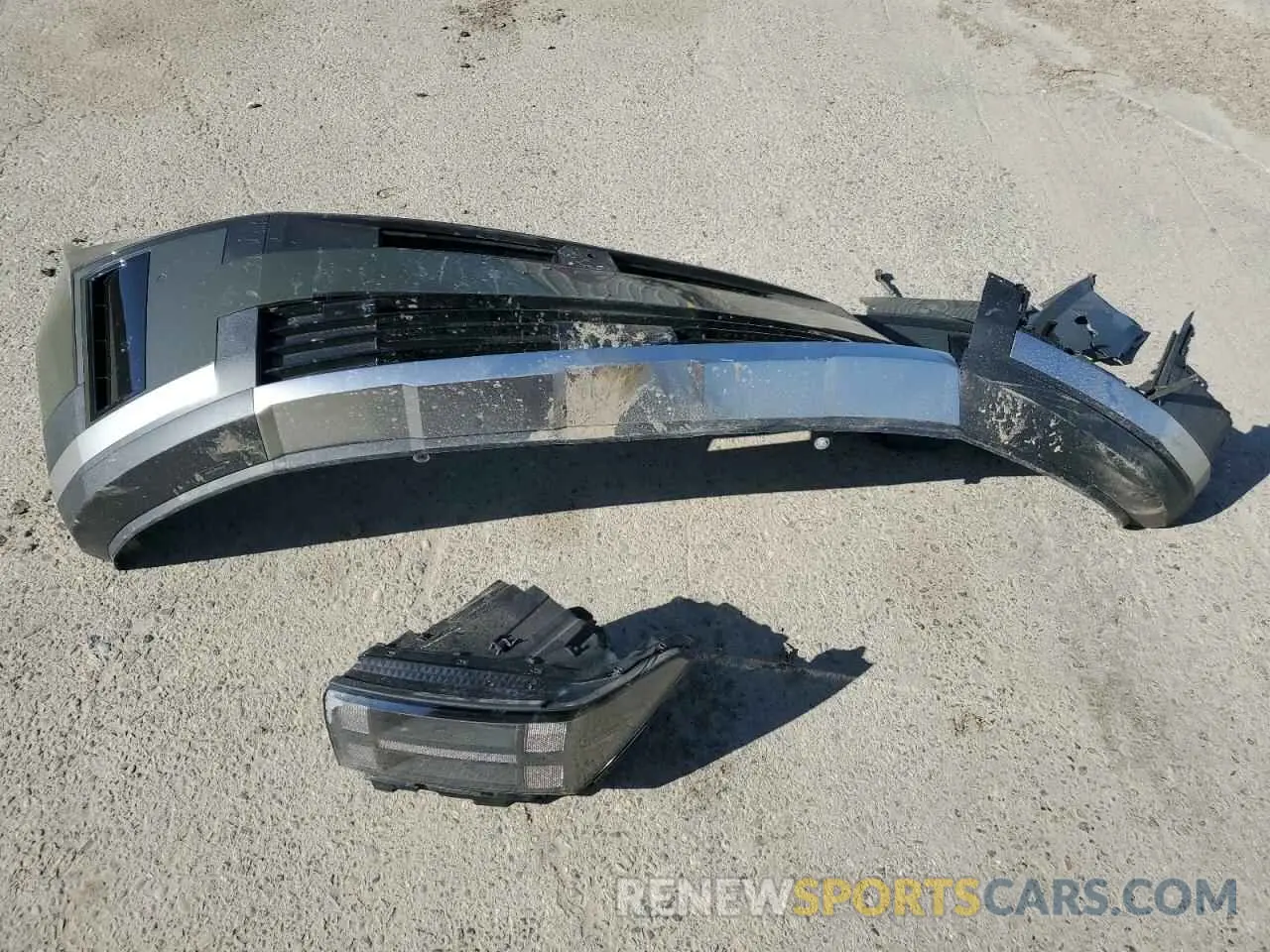 13 fotografías del automóvil dañado 5NMP3DG19RH016657 HYUNDAI SANTA FE 2024