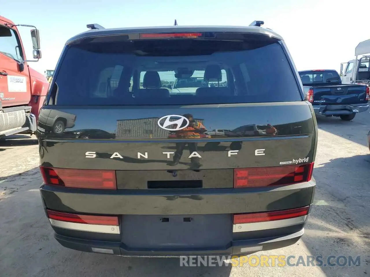 6 fotografías del automóvil dañado 5NMP3DG19RH016657 HYUNDAI SANTA FE 2024