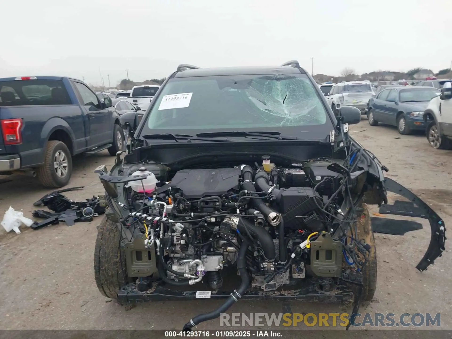 12 fotografías del automóvil dañado 5NMP3DGL4RH053679 HYUNDAI SANTA FE 2024