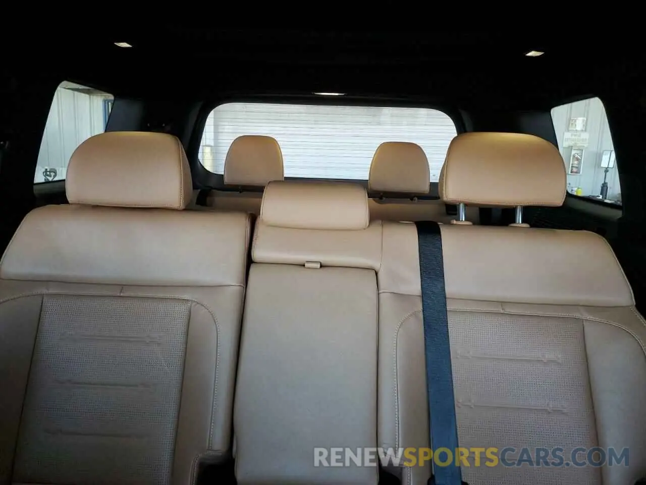10 fotografías del automóvil dañado 5NMP4DGL8RH015689 HYUNDAI SANTA FE 2024
