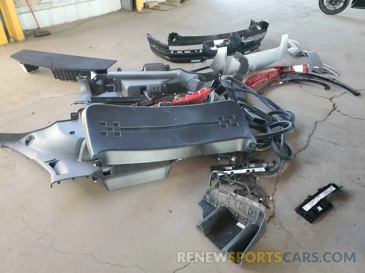 13 fotografías del automóvil dañado 5NMP5DG10RH009431 HYUNDAI SANTA FE 2024