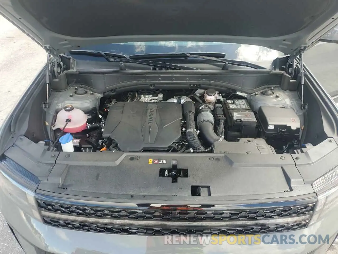 12 fotografías del automóvil dañado 5NMP5DGL1RH018205 HYUNDAI SANTA FE 2024