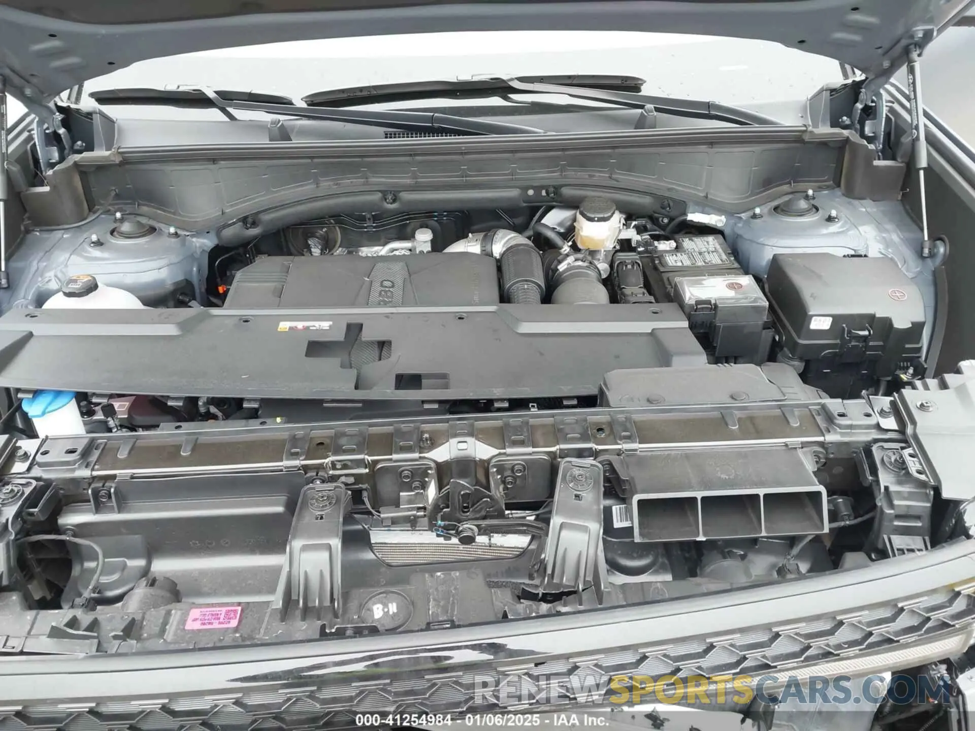 10 fotografías del automóvil dañado 5NMP5DGL8RH058975 HYUNDAI SANTA FE 2024