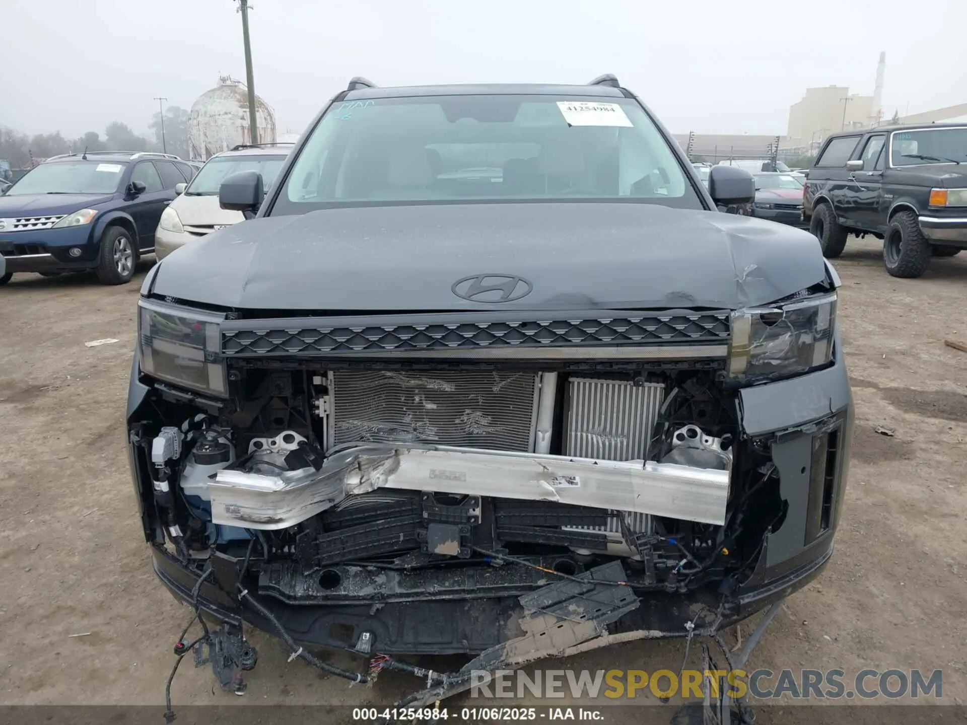 12 fotografías del automóvil dañado 5NMP5DGL8RH058975 HYUNDAI SANTA FE 2024