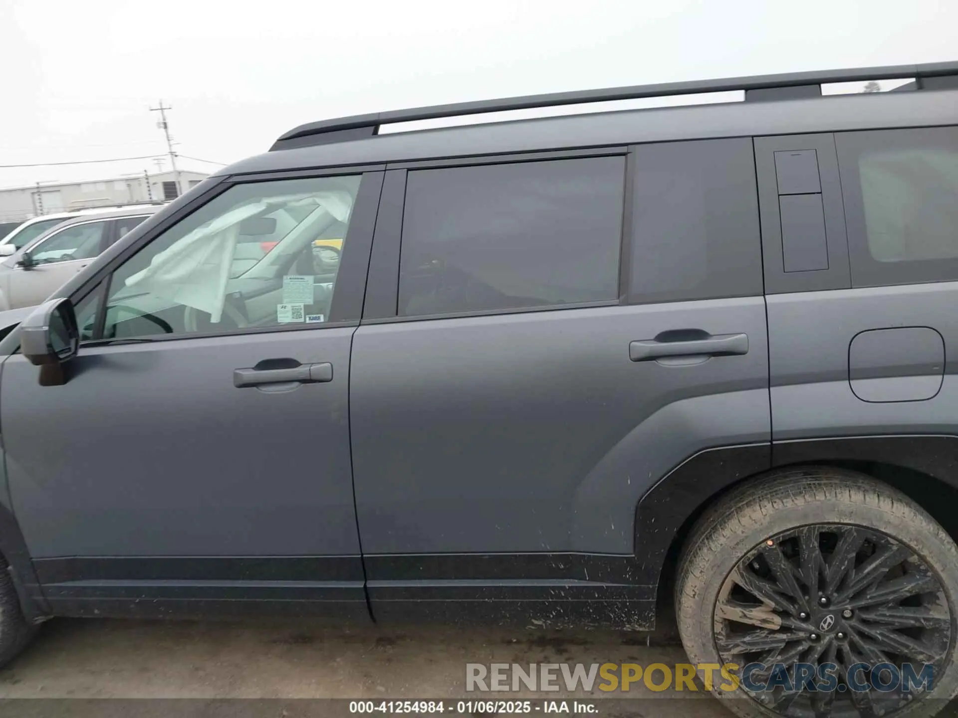14 fotografías del automóvil dañado 5NMP5DGL8RH058975 HYUNDAI SANTA FE 2024
