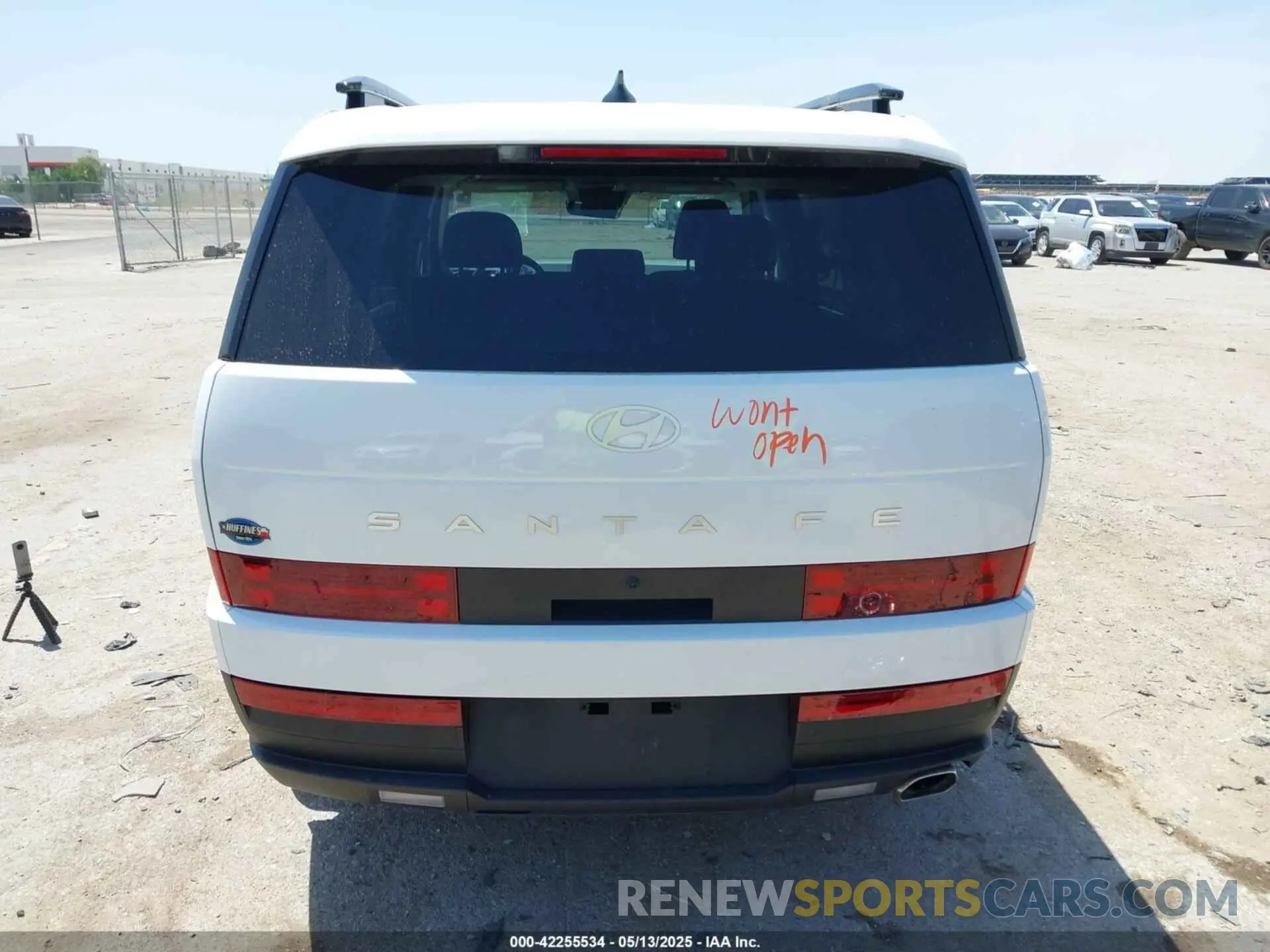 16 fotografías del automóvil dañado 5NMP24GL5SH076185 HYUNDAI SANTA FE 2025
