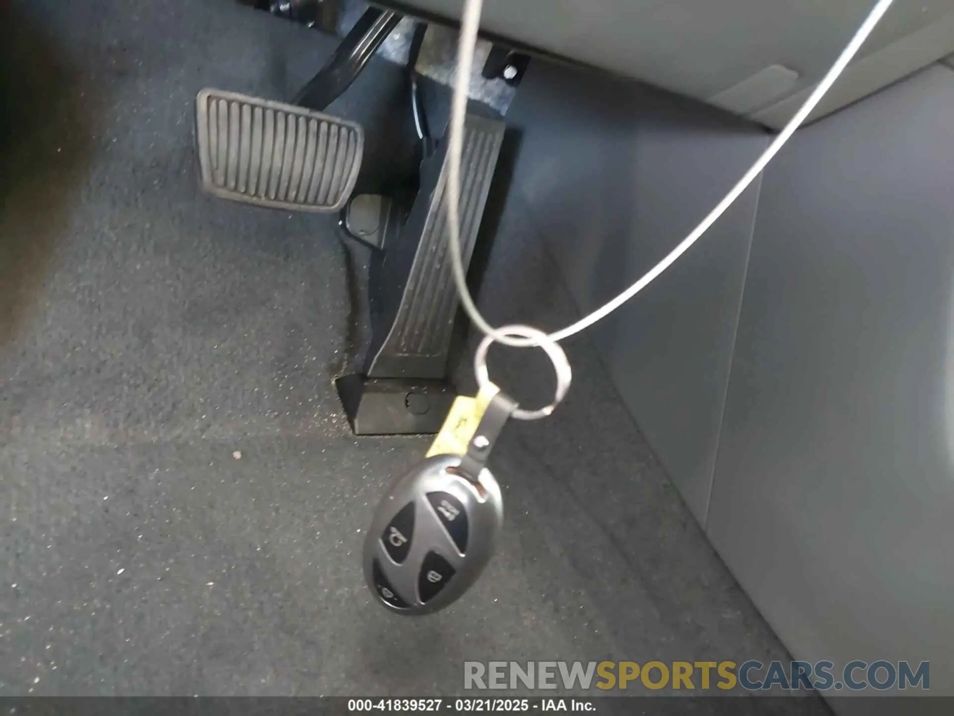 11 fotografías del automóvil dañado 5NMP24GL6SH121425 HYUNDAI SANTA FE 2025