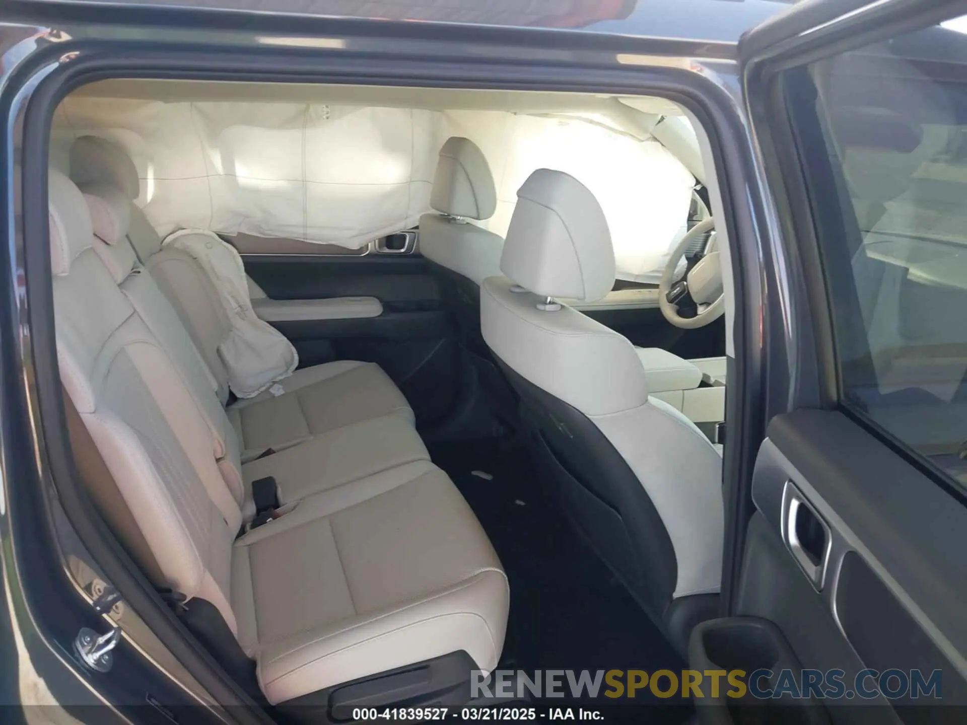 8 fotografías del automóvil dañado 5NMP24GL6SH121425 HYUNDAI SANTA FE 2025