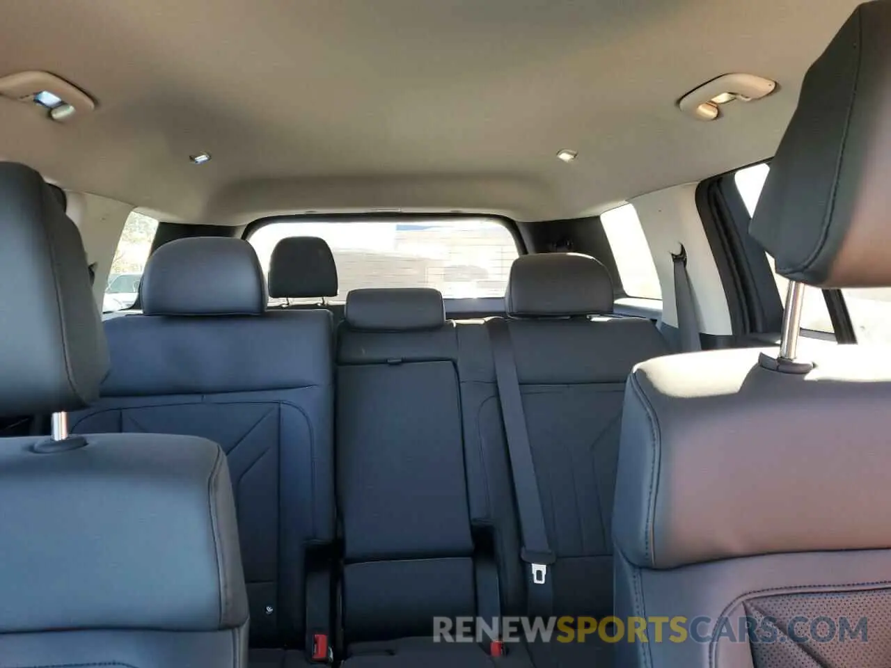 10 fotografías del automóvil dañado 5NMP2DGL3SH080025 HYUNDAI SANTA FE 2025