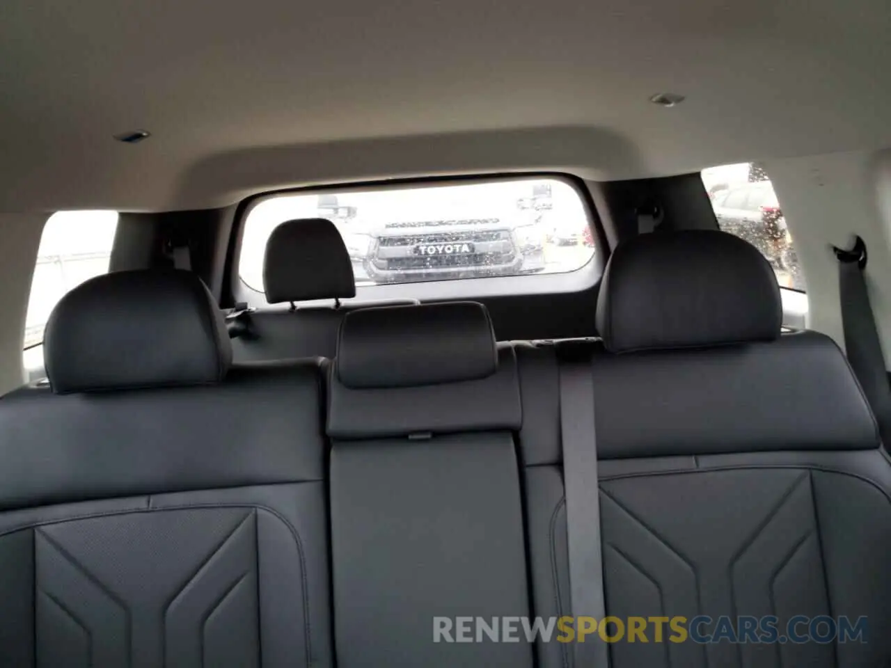 10 fotografías del automóvil dañado 5NMP2DGL3SH118479 HYUNDAI SANTA FE 2025
