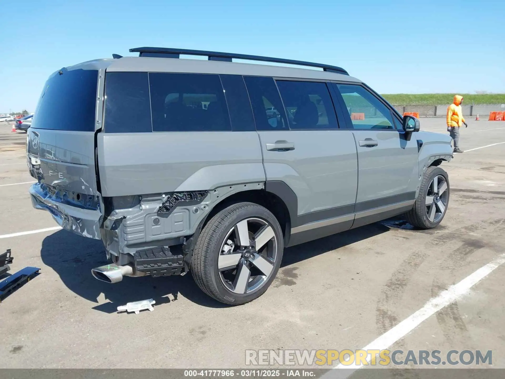 4 fotografías del automóvil dañado 5NMP44GL2SH074467 HYUNDAI SANTA FE 2025