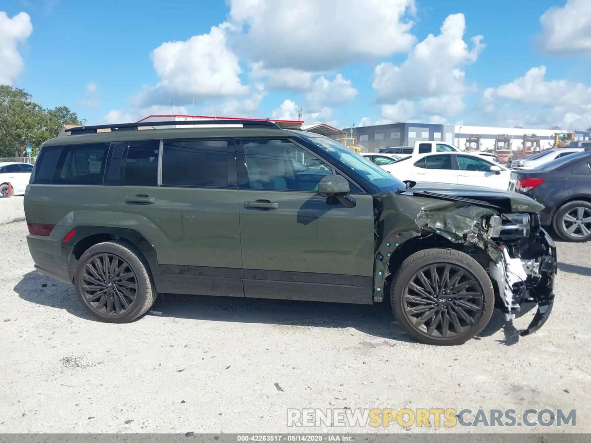 13 fotografías del automóvil dañado 5NMP54GL5SH093107 HYUNDAI SANTA FE 2025