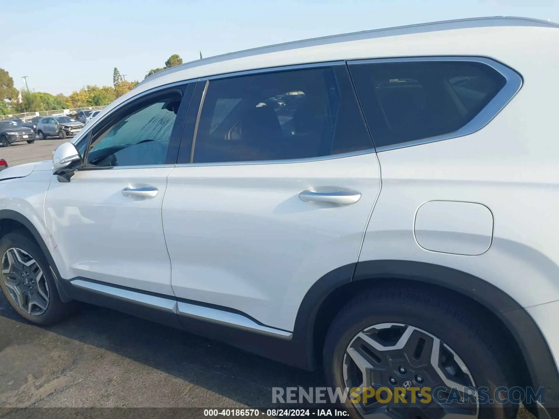 14 fotografías del automóvil dañado 5NMS5DA10PH002995 HYUNDAI SANTA FE HYBRID 2023