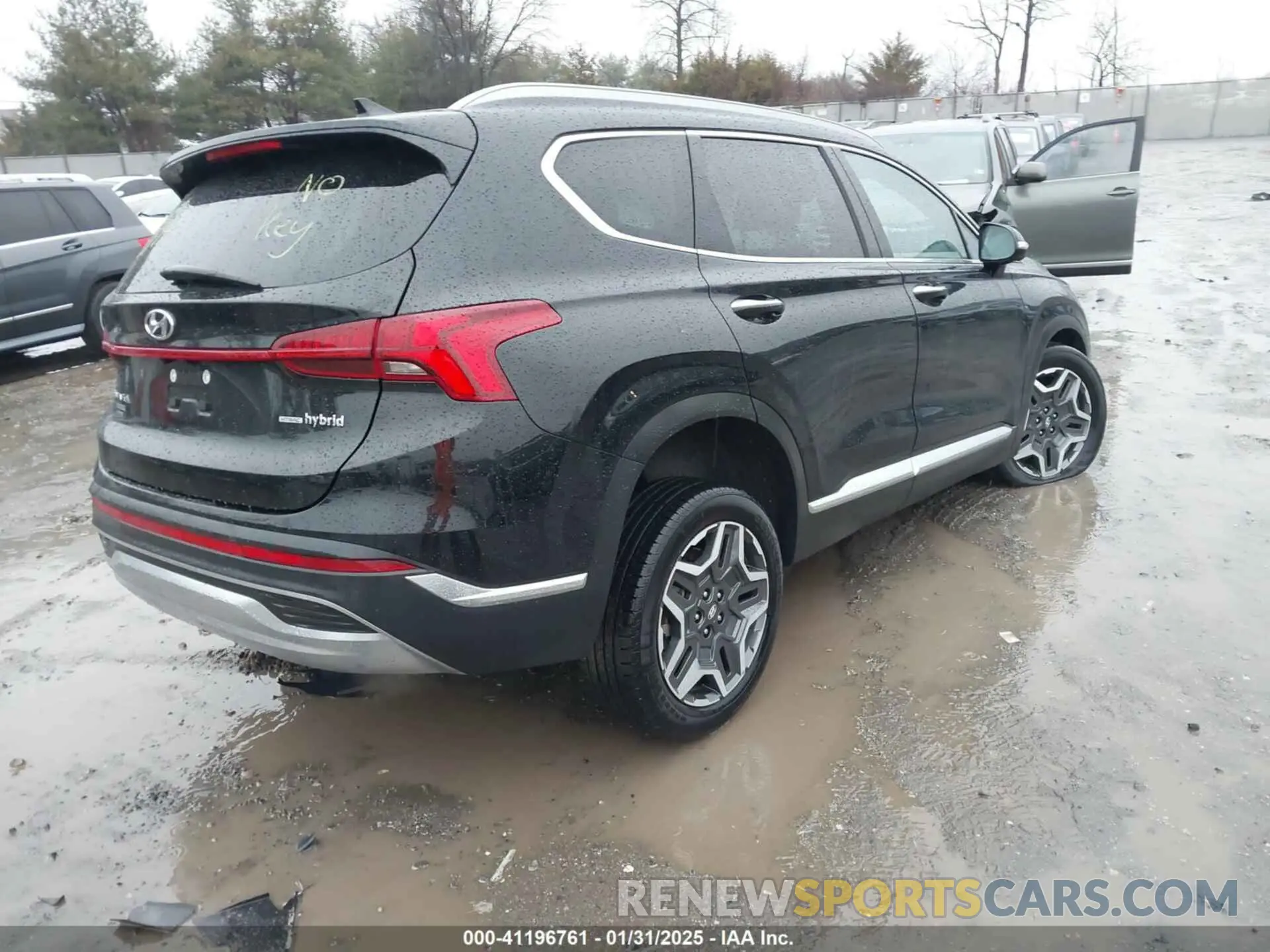 4 fotografías del automóvil dañado 5NMS5DA11PH013665 HYUNDAI SANTA FE HYBRID 2023