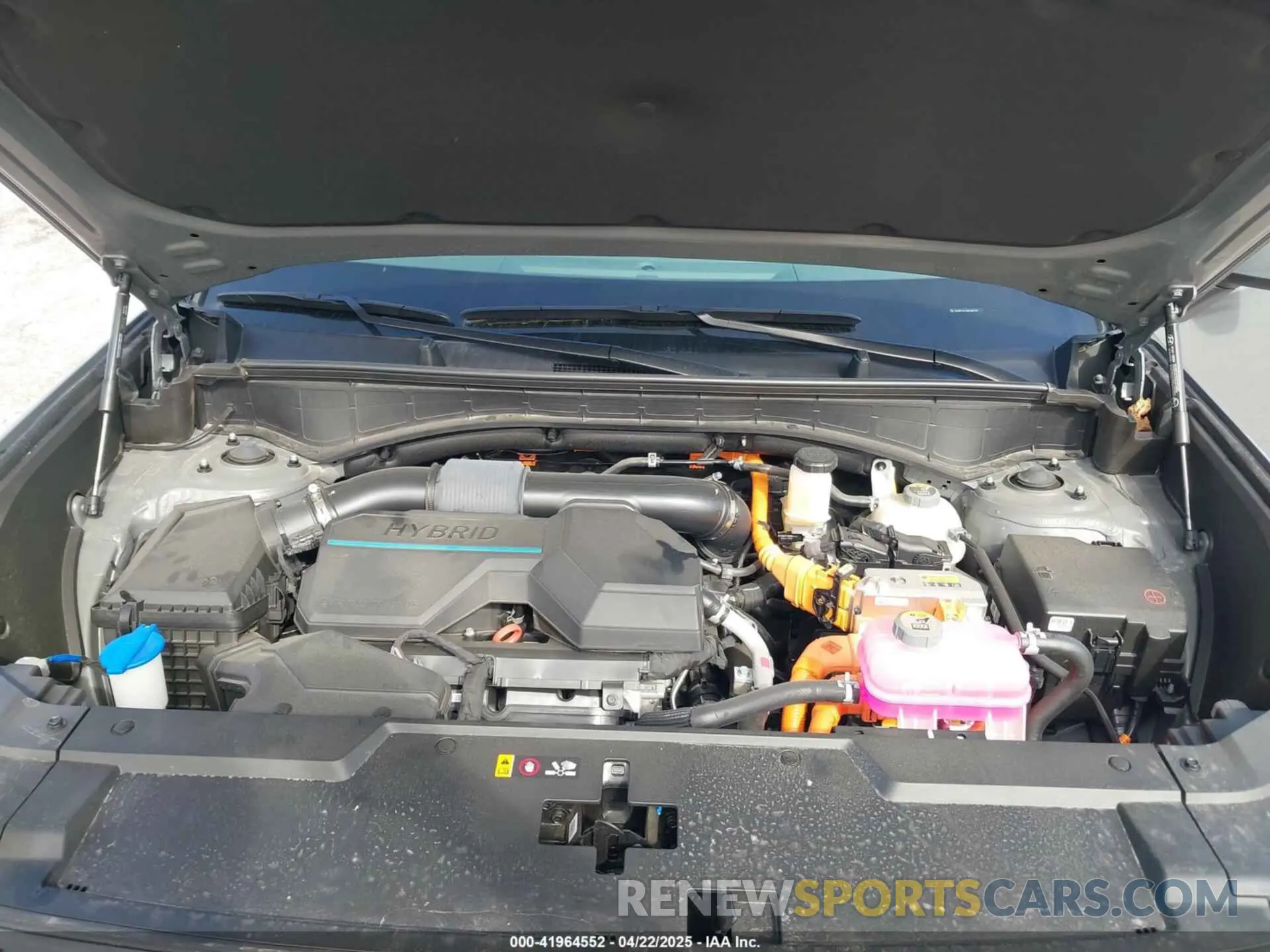 10 fotografías del automóvil dañado 5NMP24G10RH007199 HYUNDAI SANTA FE HYBRID 2024