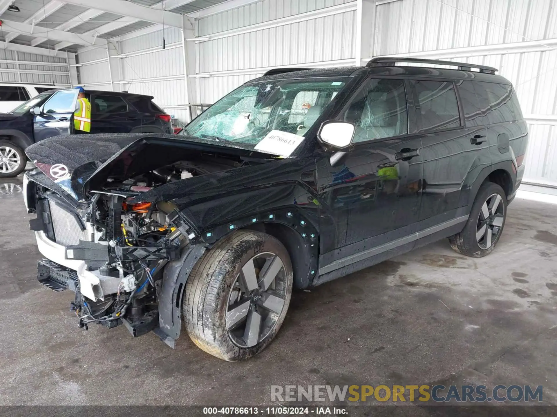 2 fotografías del automóvil dañado 5NMP34G17RH005298 HYUNDAI SANTA FE HYBRID 2024