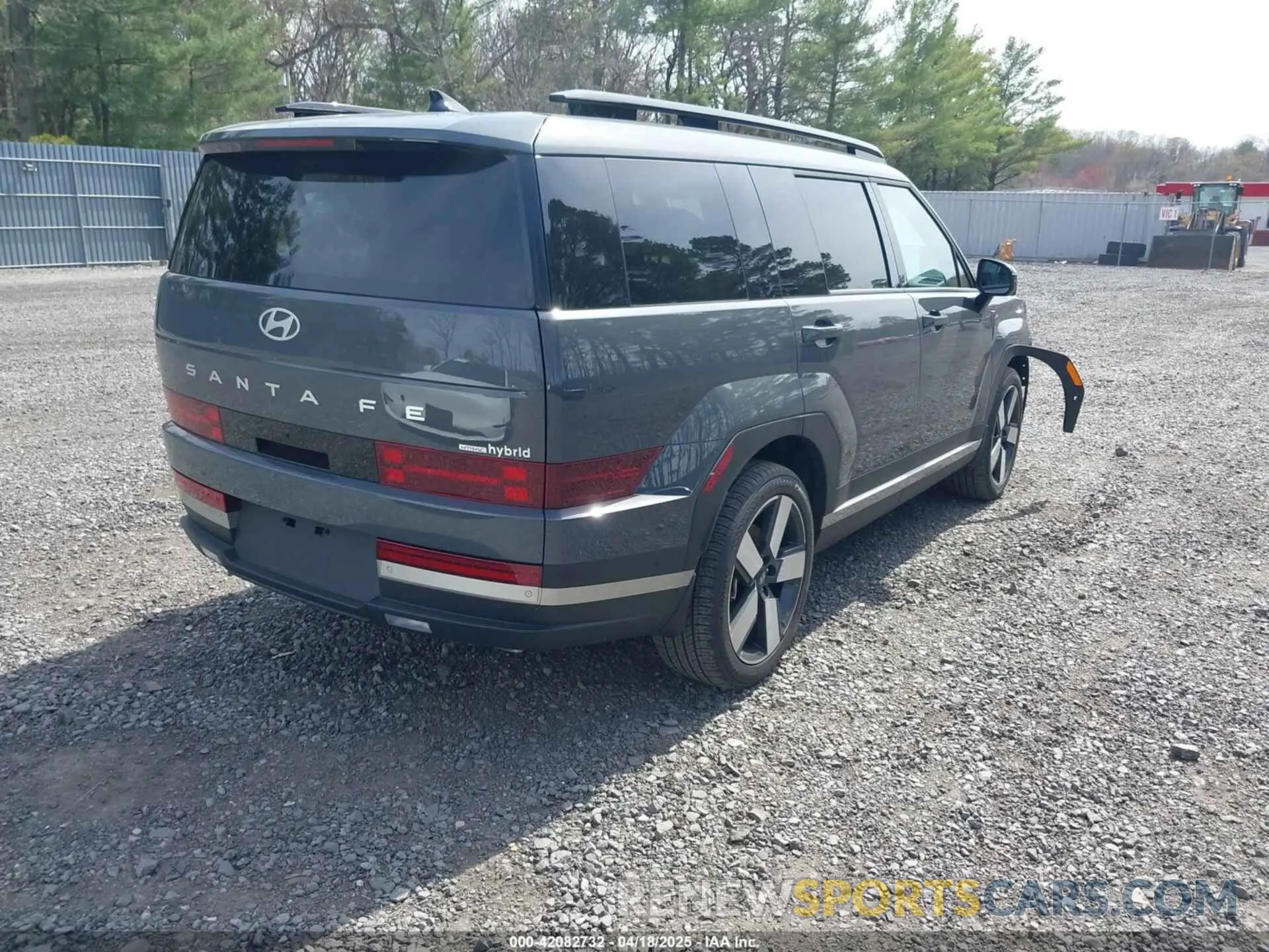 4 fotografías del automóvil dañado 5NMP3DG11SH025844 HYUNDAI SANTA FE HYBRID 2025
