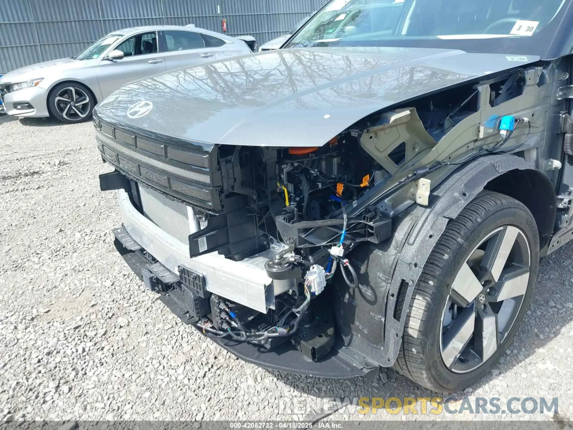 6 fotografías del automóvil dañado 5NMP3DG11SH025844 HYUNDAI SANTA FE HYBRID 2025