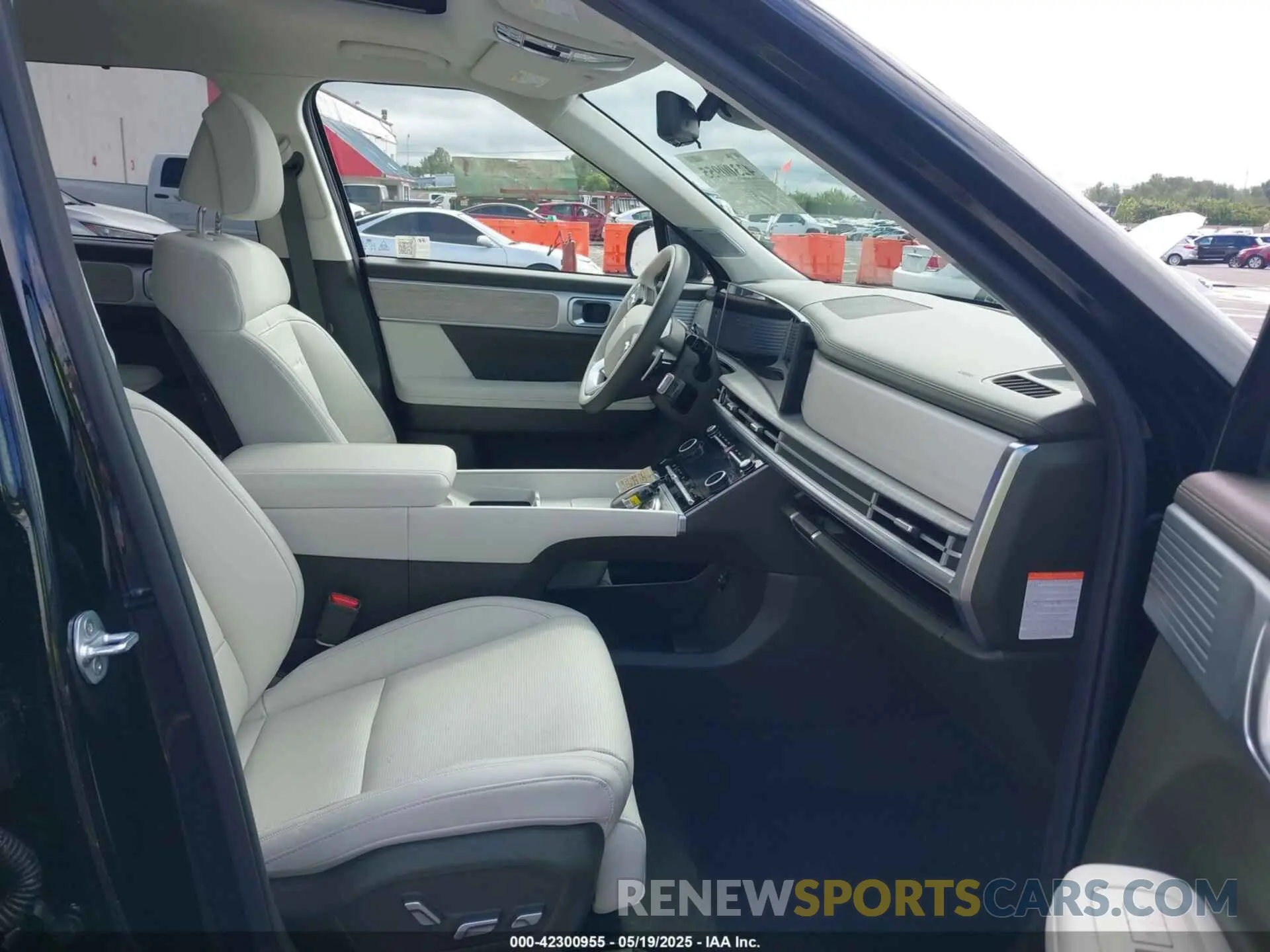 5 fotografías del automóvil dañado 5NMP5DG11SH032660 HYUNDAI SANTA FE HYBRID 2025