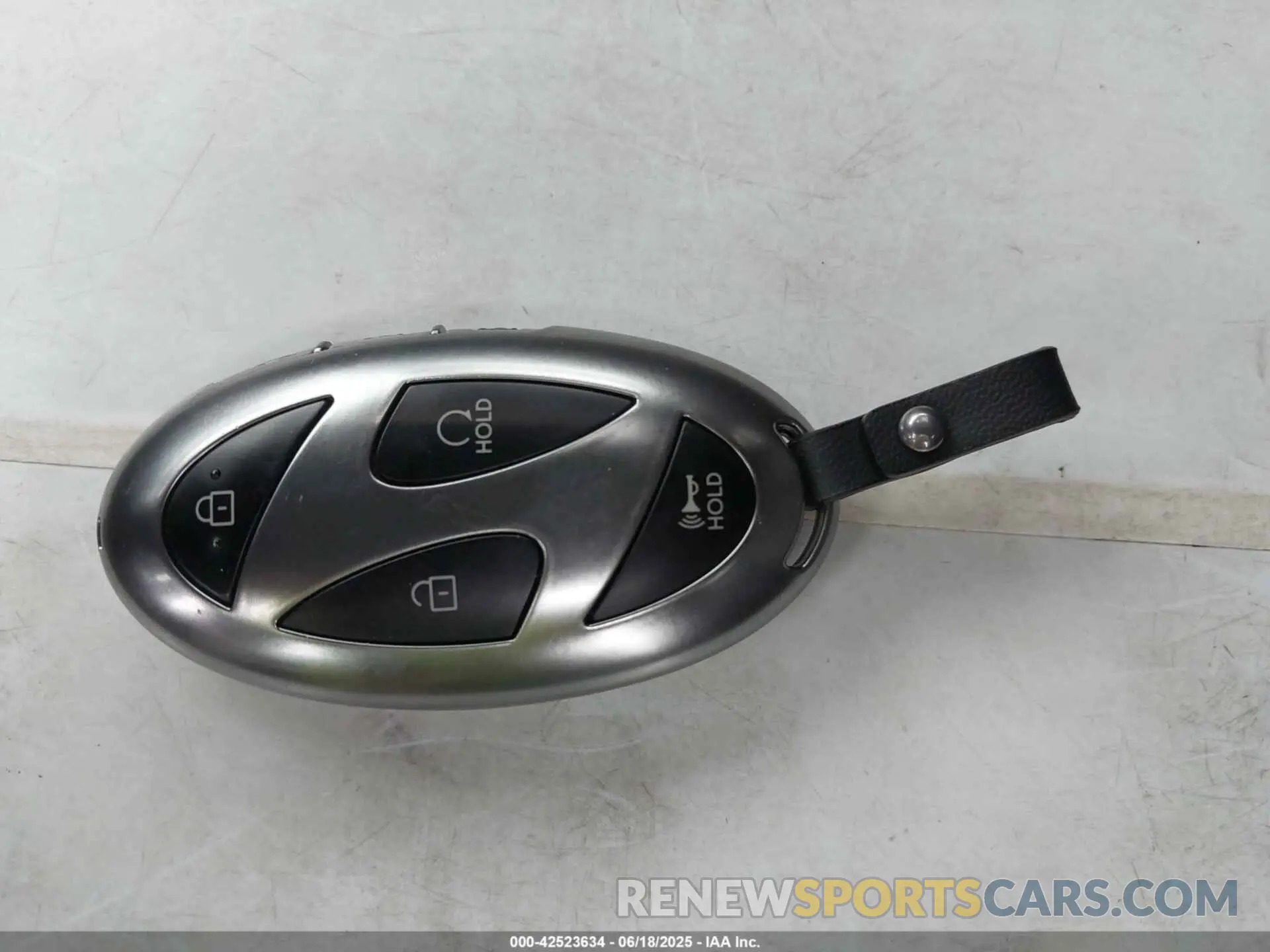 11 fotografías del automóvil dañado 5NMP5DG13SH035494 HYUNDAI SANTA FE HYBRID 2025