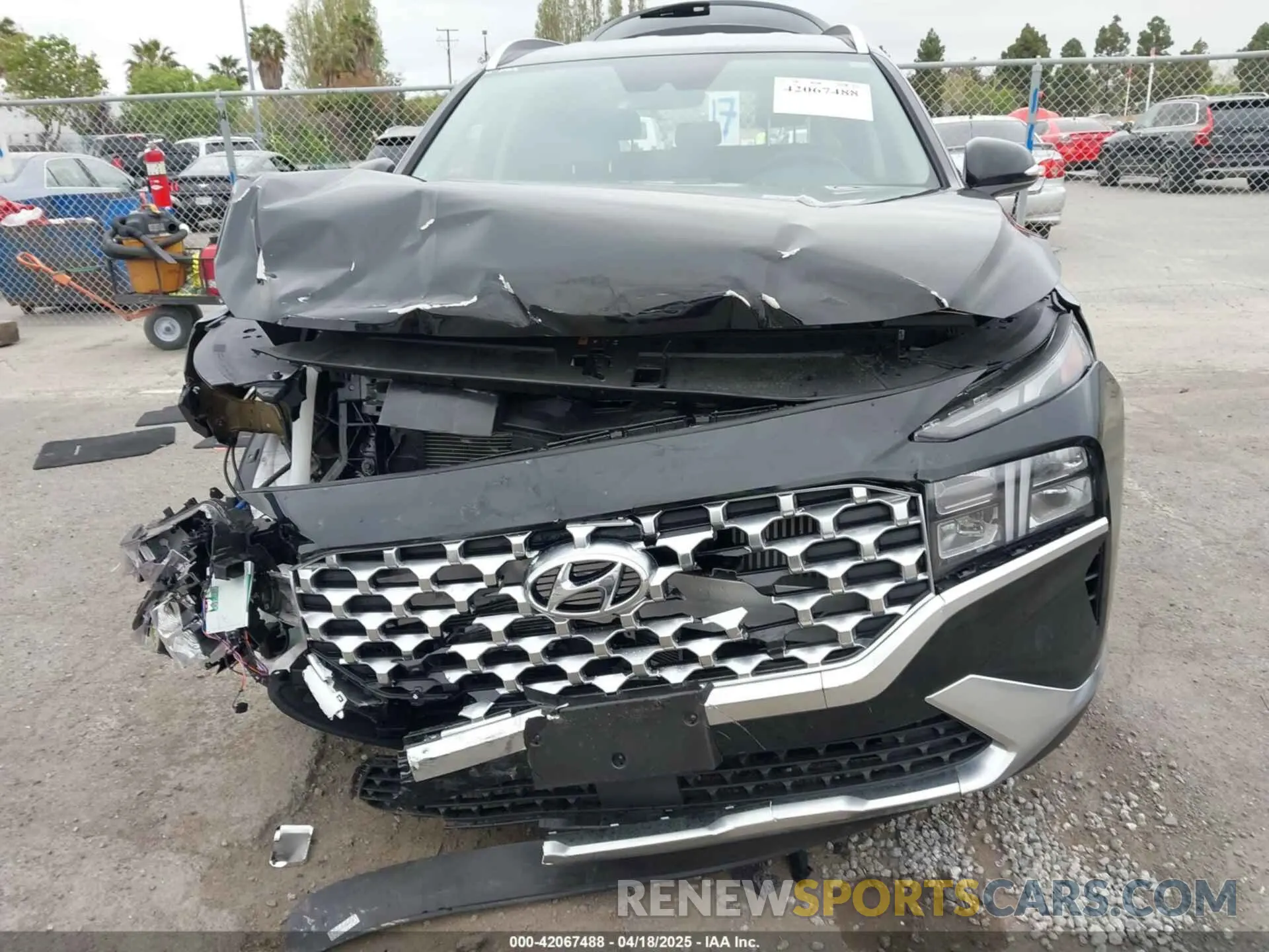 6 fotografías del automóvil dañado KM8S6DA27PU090230 HYUNDAI SANTA FE PLUG-IN HYBRID 2023