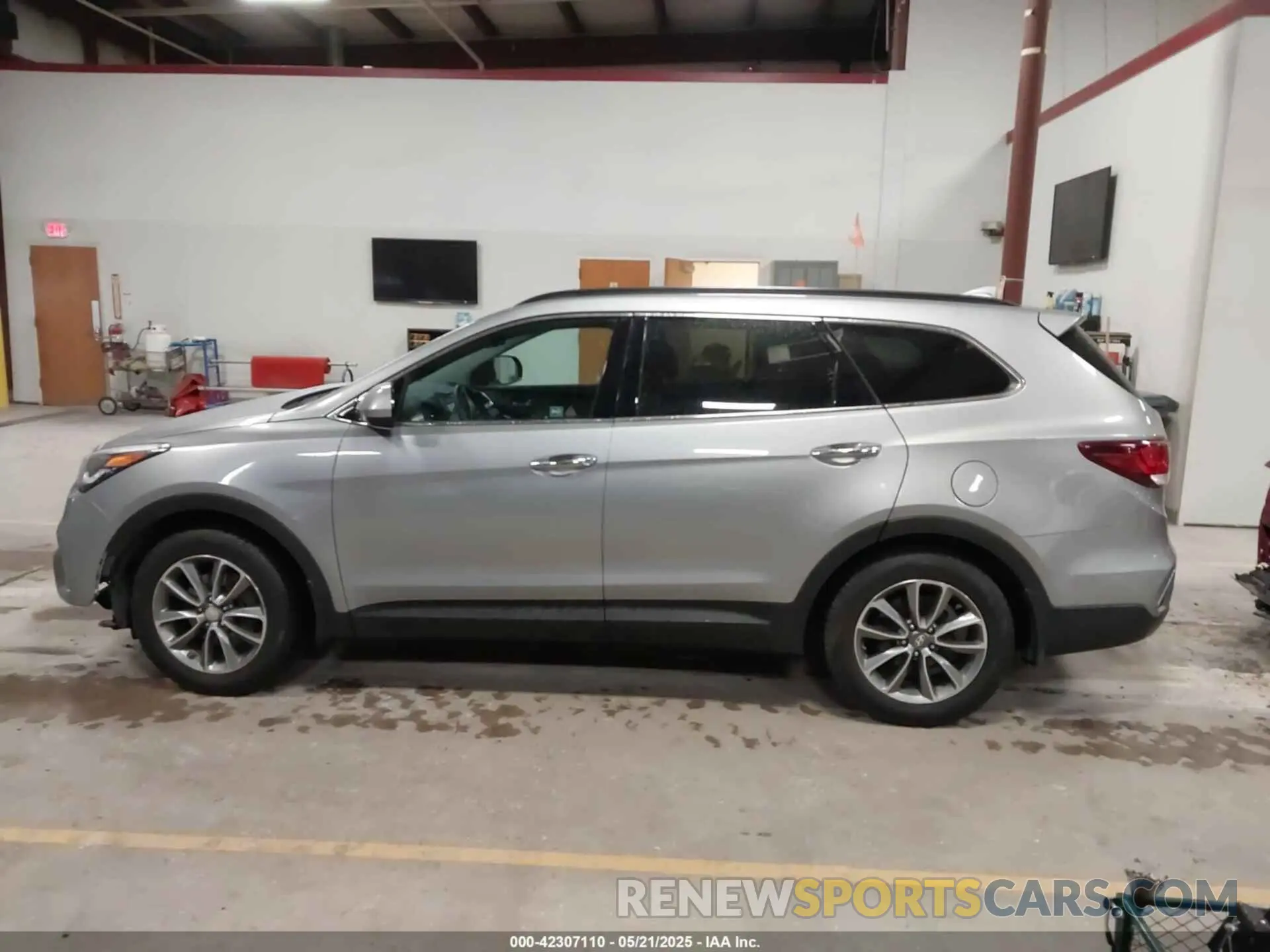 15 fotografías del automóvil dañado KM8SMDHF9KU303234 HYUNDAI SANTA FE XL 2019