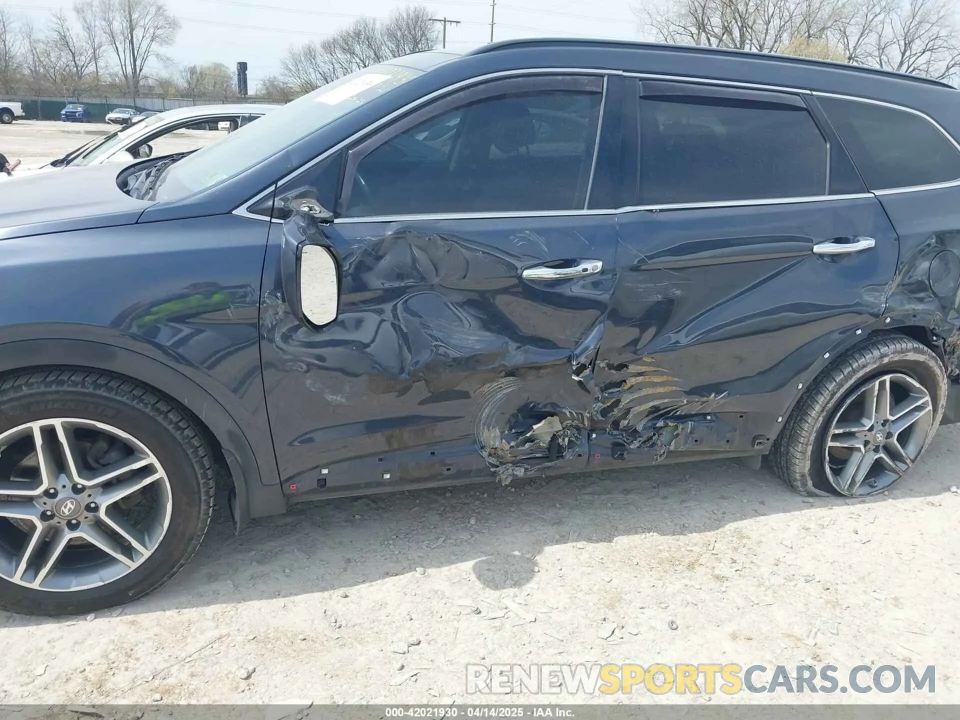 6 fotografías del automóvil dañado KM8SRDHF2KU298251 HYUNDAI SANTA FE XL 2019