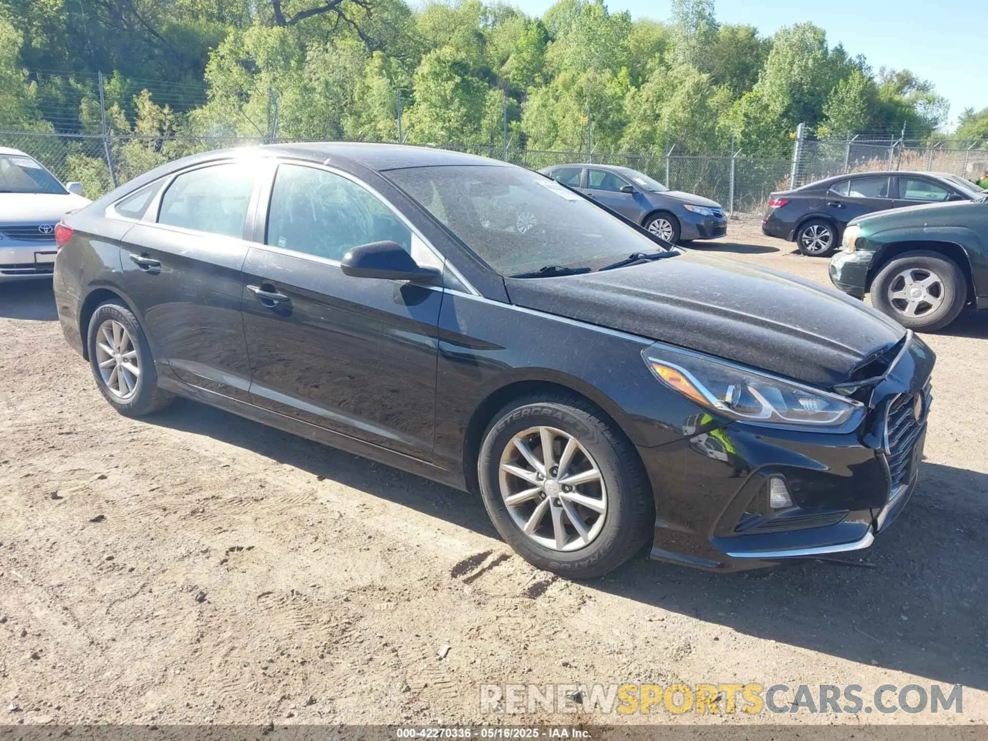 1 fotografías del automóvil dañado 5NPE24AF0KH746755 HYUNDAI SONATA 2019