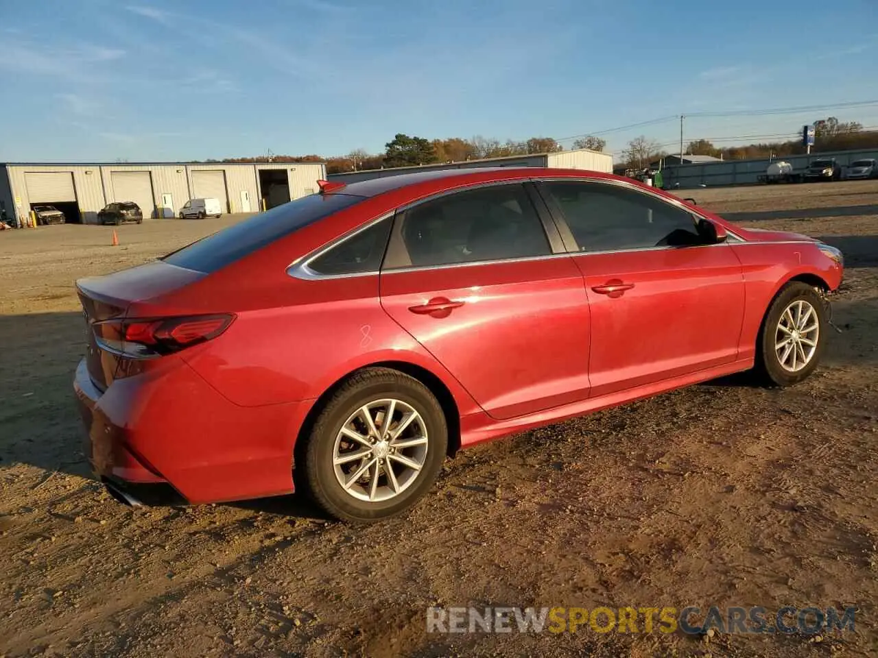 3 fotografías del automóvil dañado 5NPE24AF0KH763152 HYUNDAI SONATA 2019