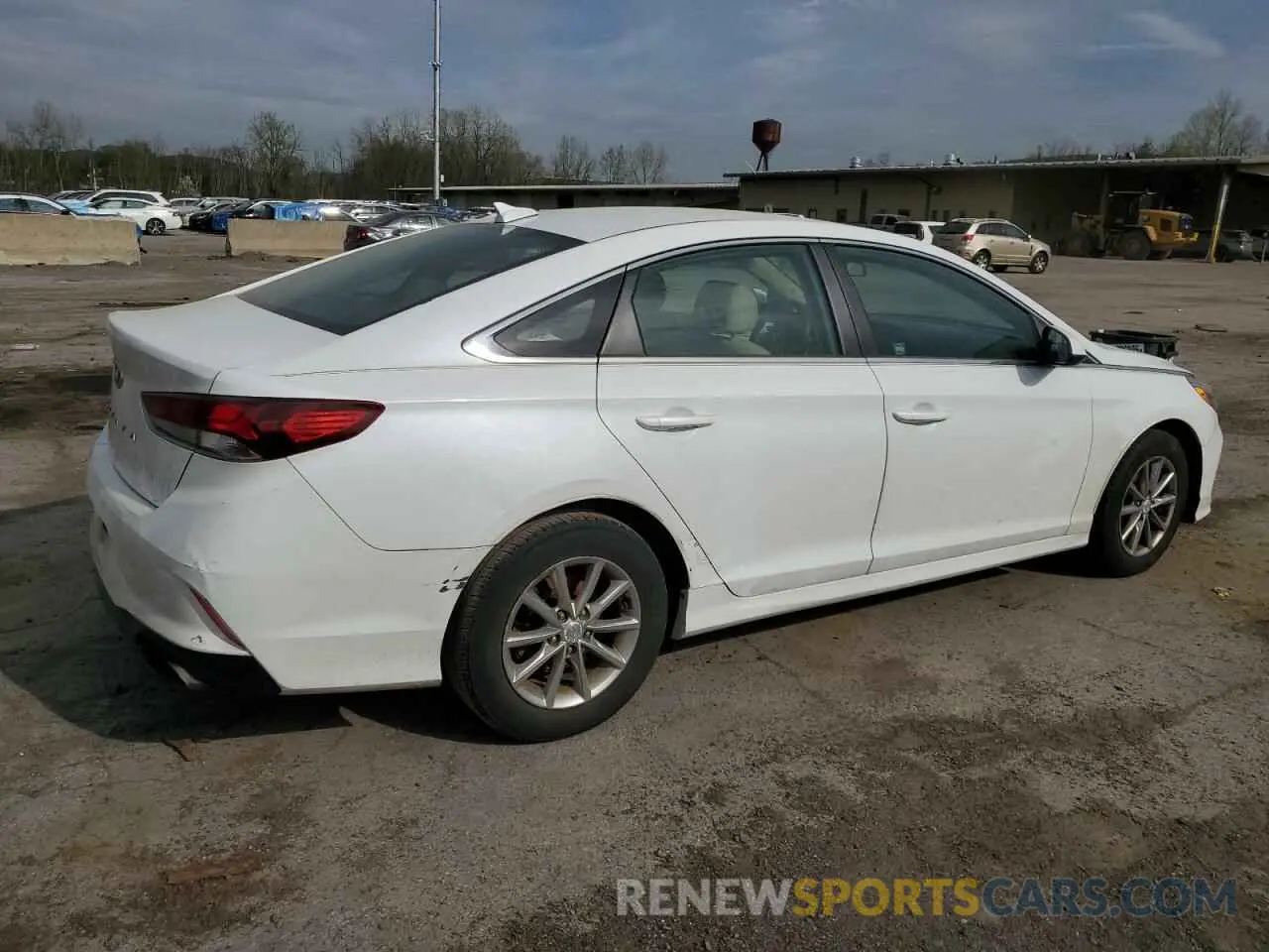 3 fotografías del automóvil dañado 5NPE24AF0KH770134 HYUNDAI SONATA 2019