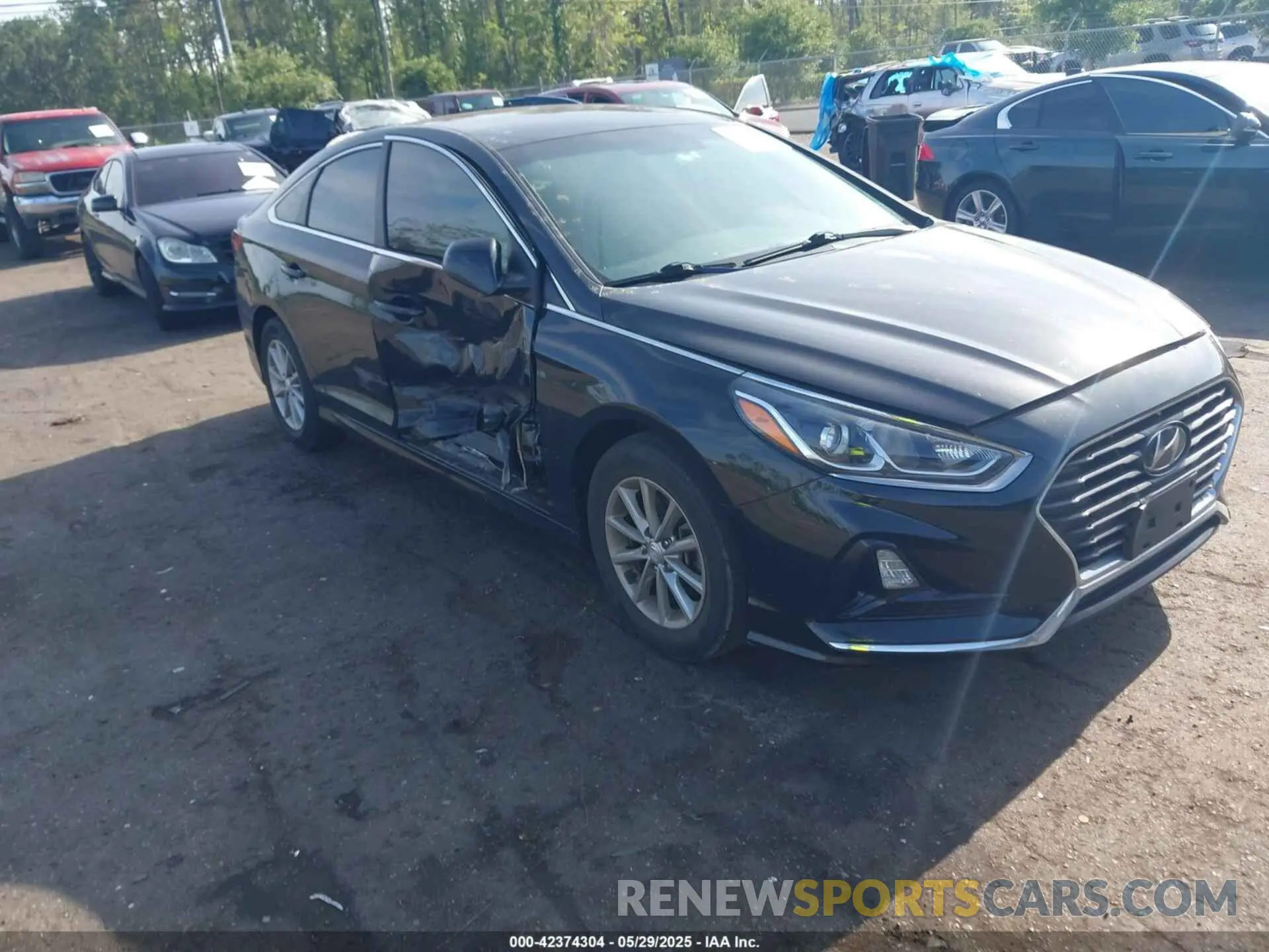 1 fotografías del automóvil dañado 5NPE24AF0KH792621 HYUNDAI SONATA 2019