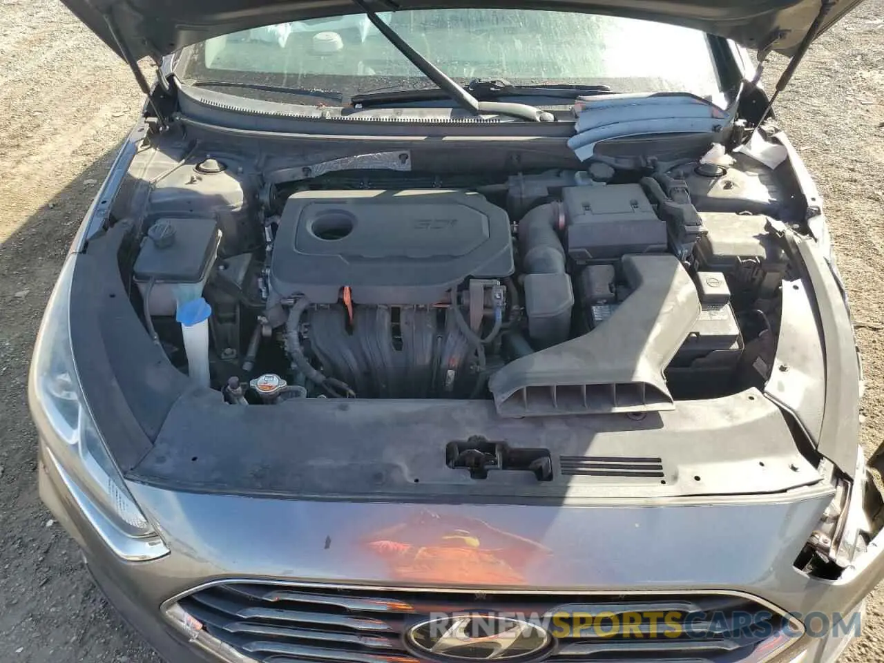 11 fotografías del automóvil dañado 5NPE24AF0KH793249 HYUNDAI SONATA 2019