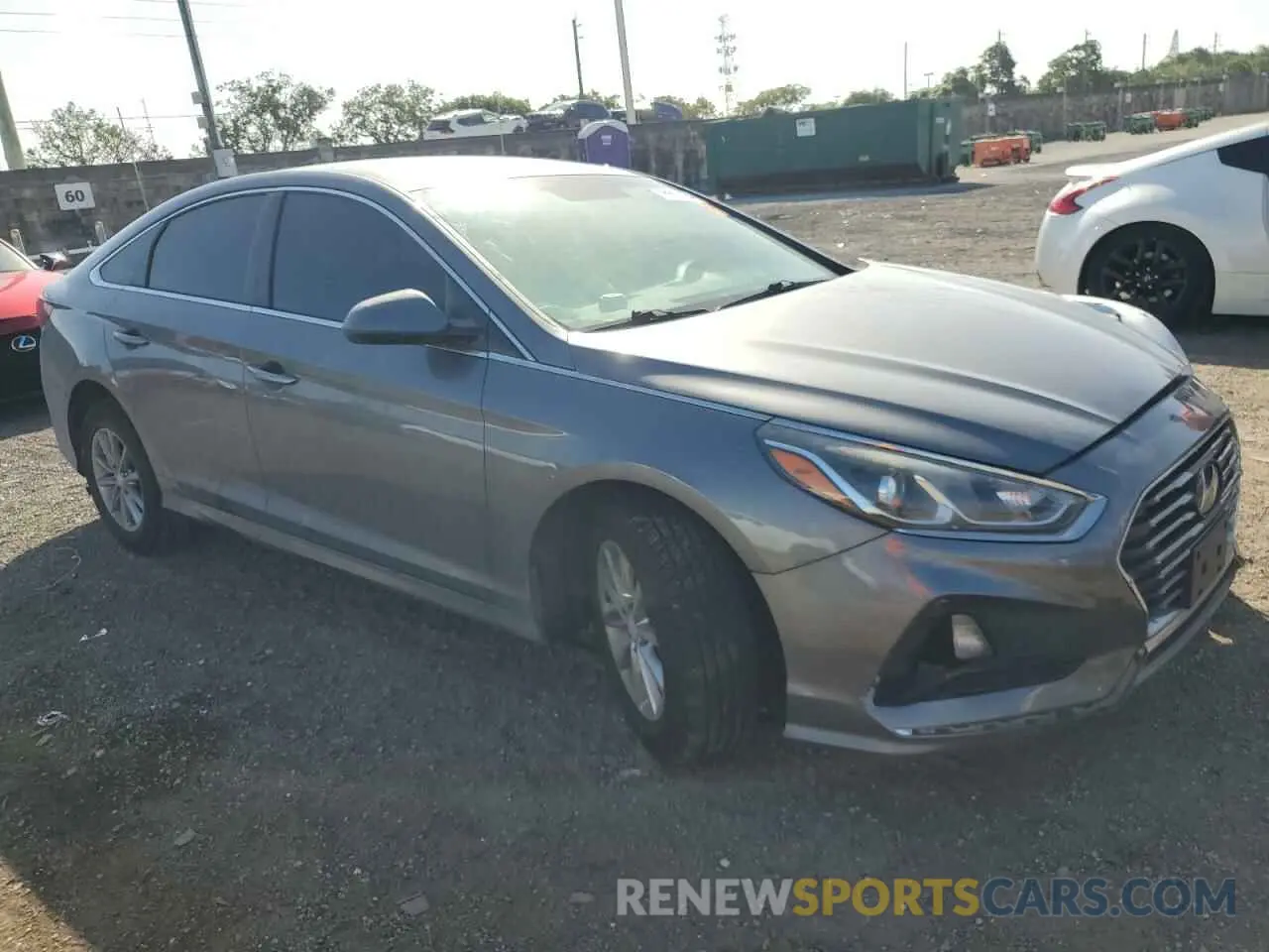 4 fotografías del automóvil dañado 5NPE24AF0KH793249 HYUNDAI SONATA 2019