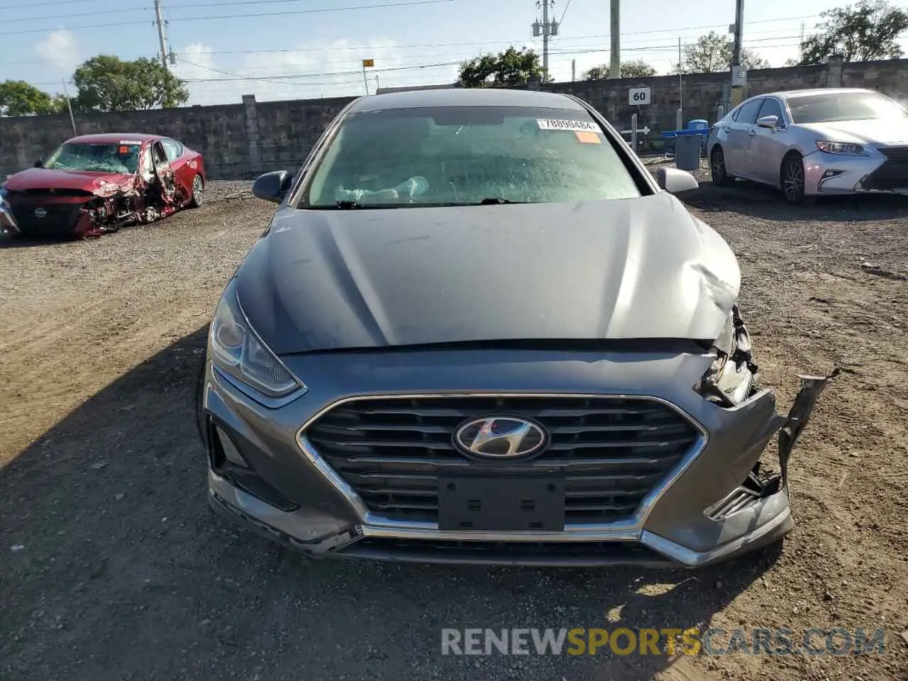5 fotografías del automóvil dañado 5NPE24AF0KH793249 HYUNDAI SONATA 2019
