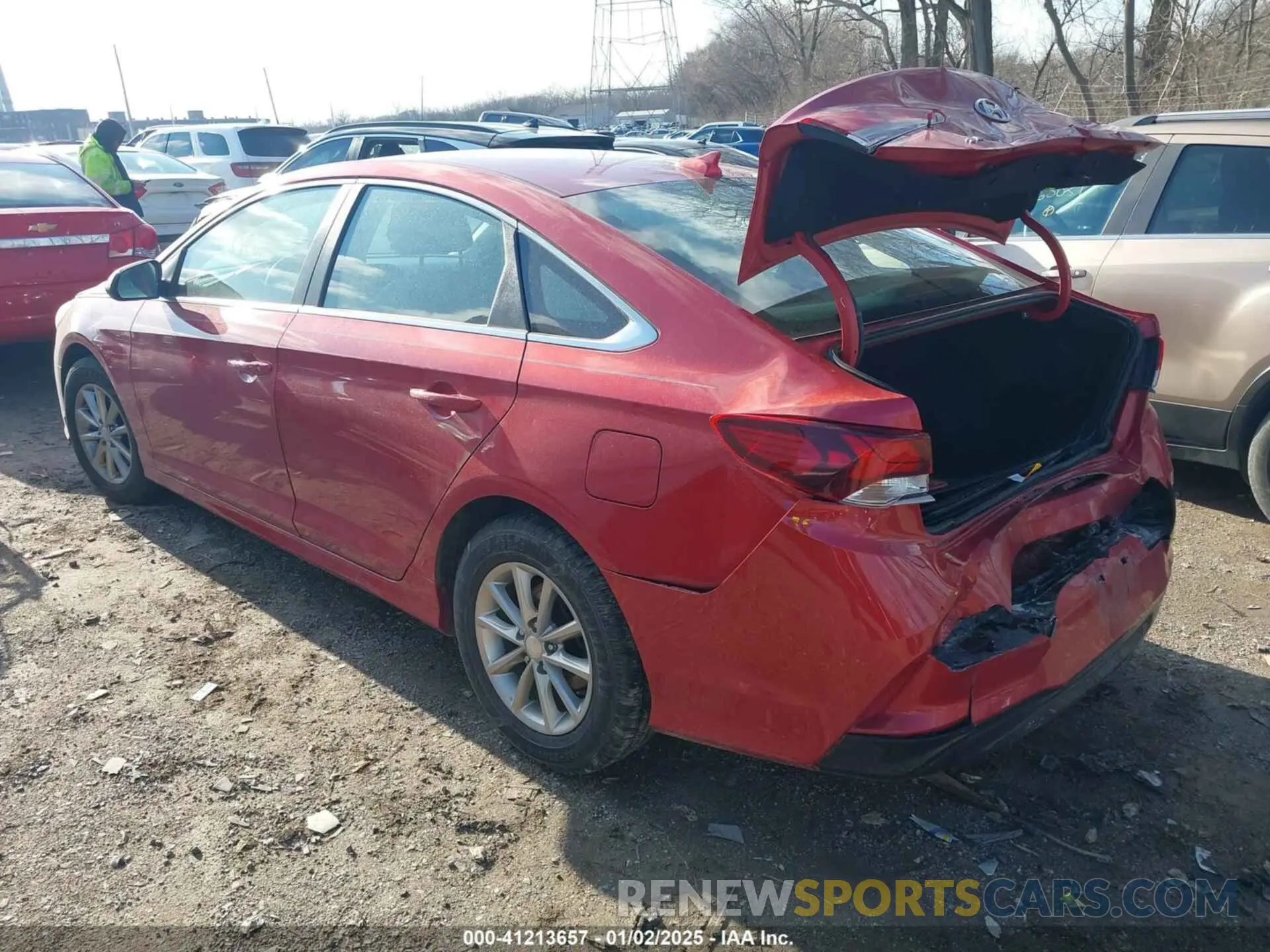 3 fotografías del automóvil dañado 5NPE24AF0KH820482 HYUNDAI SONATA 2019