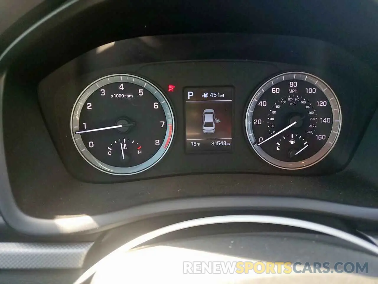 9 fotografías del automóvil dañado 5NPE24AF1KH756470 HYUNDAI SONATA 2019