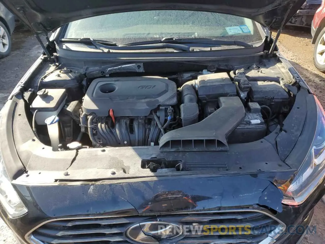 11 fotografías del automóvil dañado 5NPE24AF1KH779604 HYUNDAI SONATA 2019