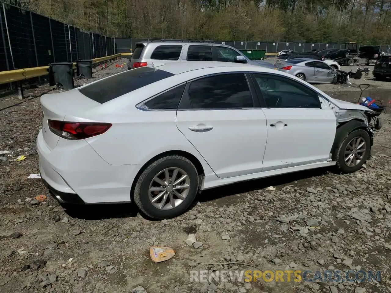 3 fotografías del automóvil dañado 5NPE24AF1KH789842 HYUNDAI SONATA 2019