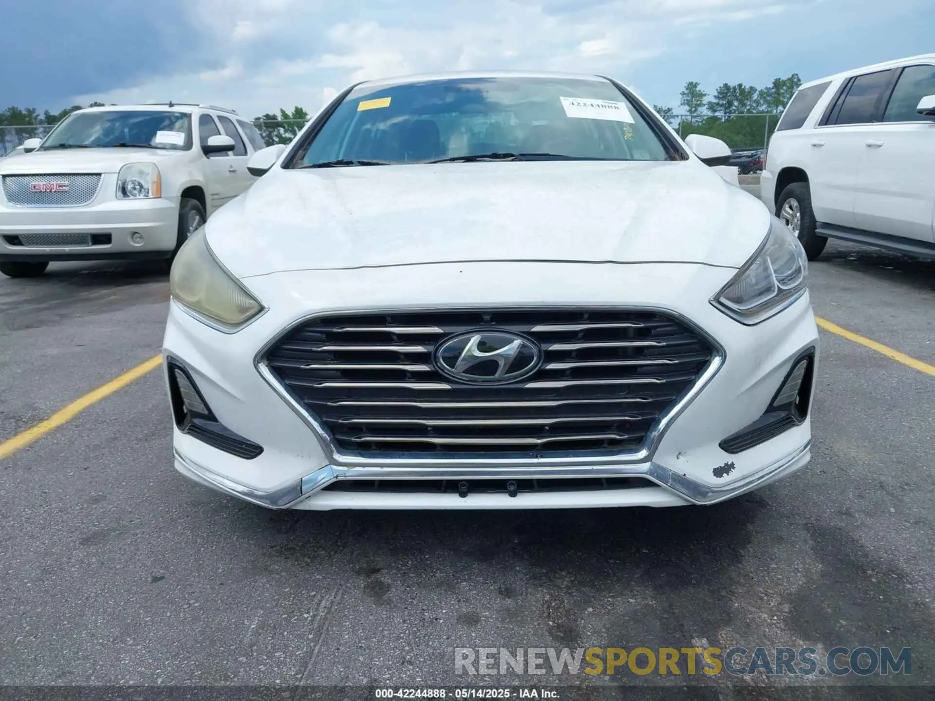 6 fotografías del automóvil dañado 5NPE24AF2KH740200 HYUNDAI SONATA 2019