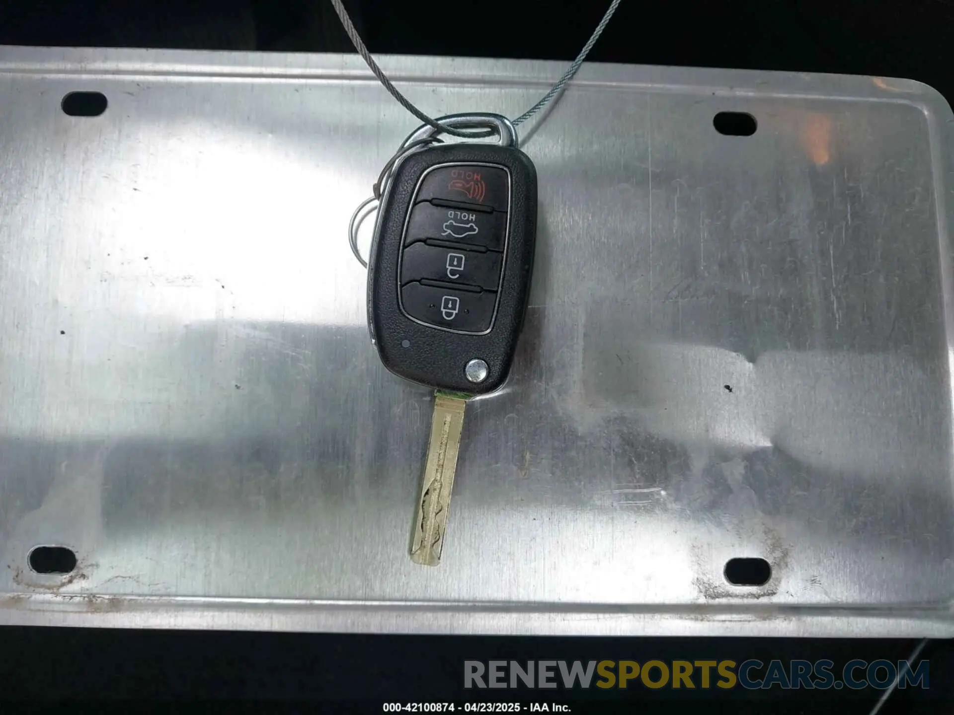11 fotografías del automóvil dañado 5NPE24AF2KH745414 HYUNDAI SONATA 2019