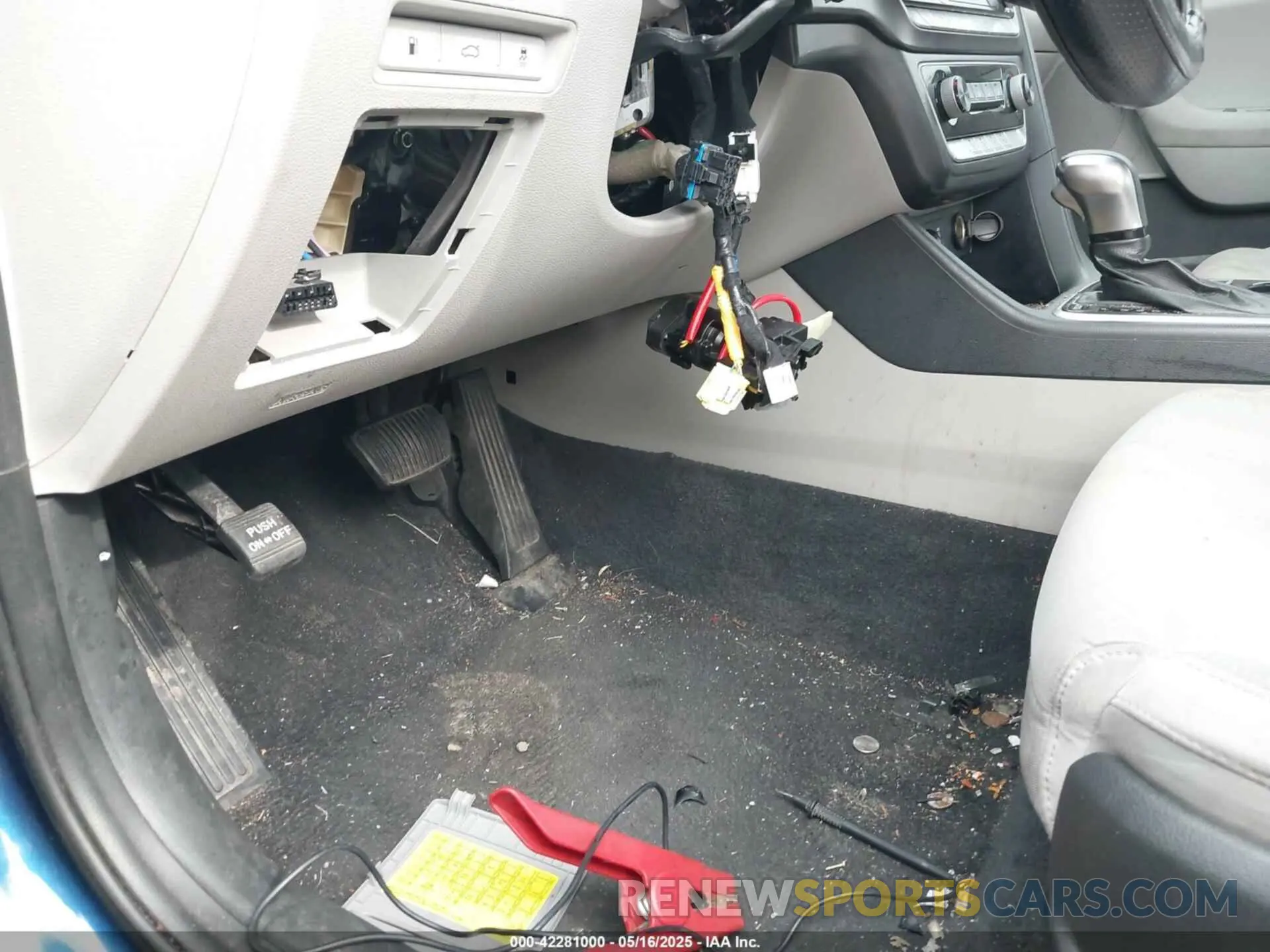 19 fotografías del automóvil dañado 5NPE24AF2KH789977 HYUNDAI SONATA 2019