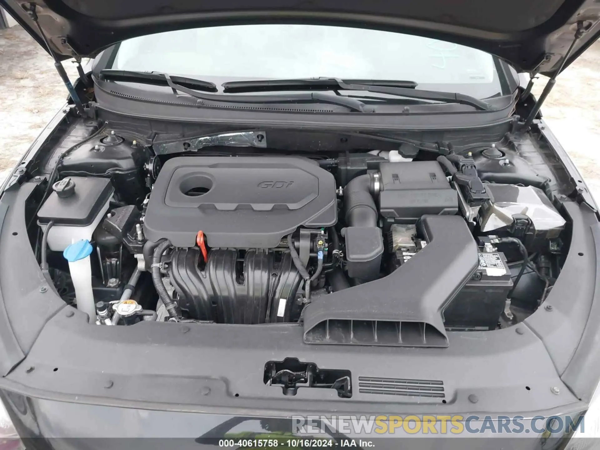 10 fotografías del automóvil dañado 5NPE24AF2KH813839 HYUNDAI SONATA 2019