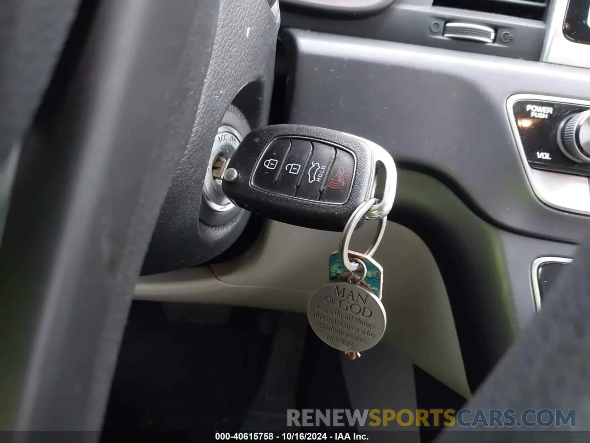11 fotografías del automóvil dañado 5NPE24AF2KH813839 HYUNDAI SONATA 2019
