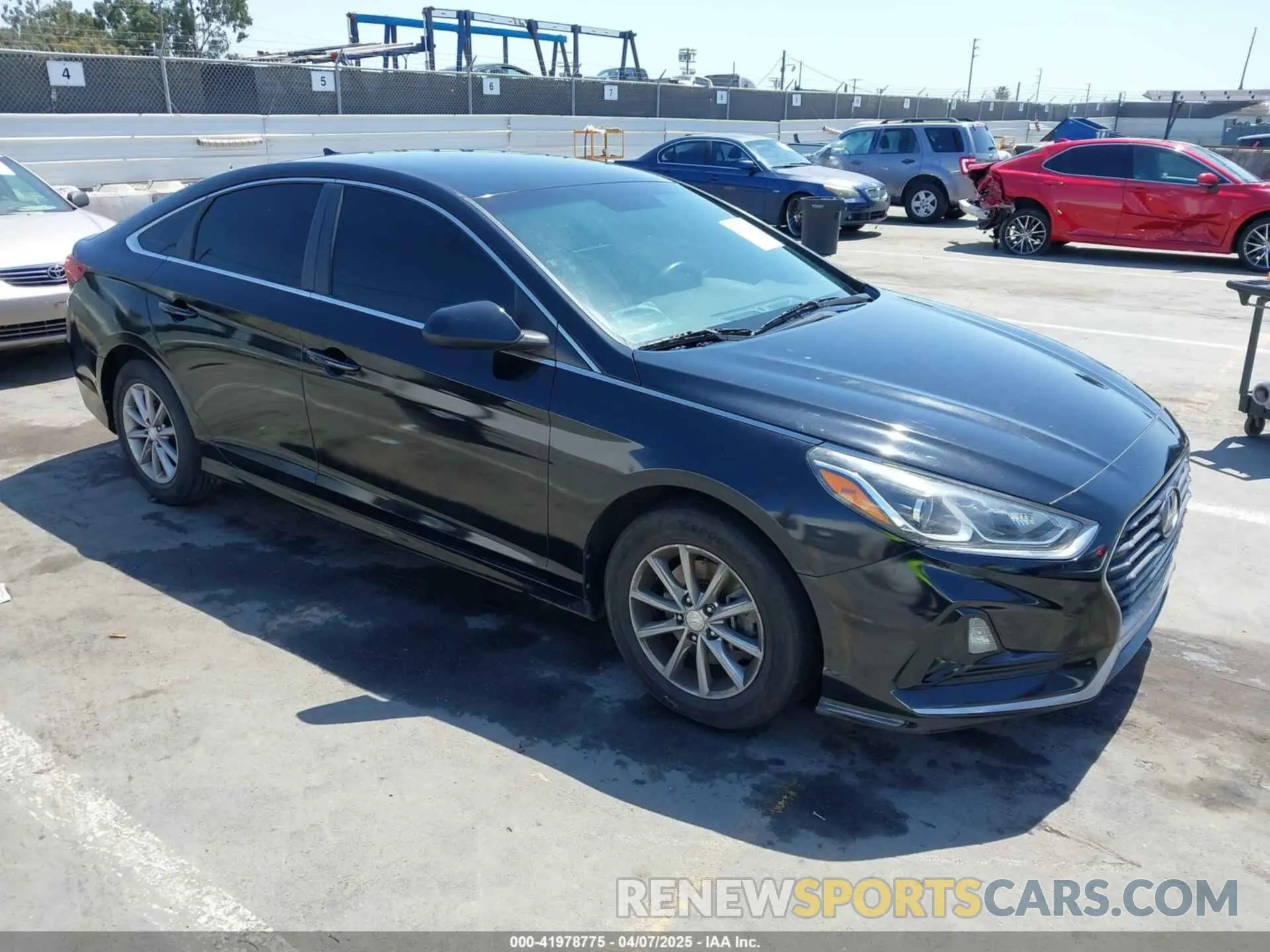1 fotografías del automóvil dañado 5NPE24AF3KH774484 HYUNDAI SONATA 2019